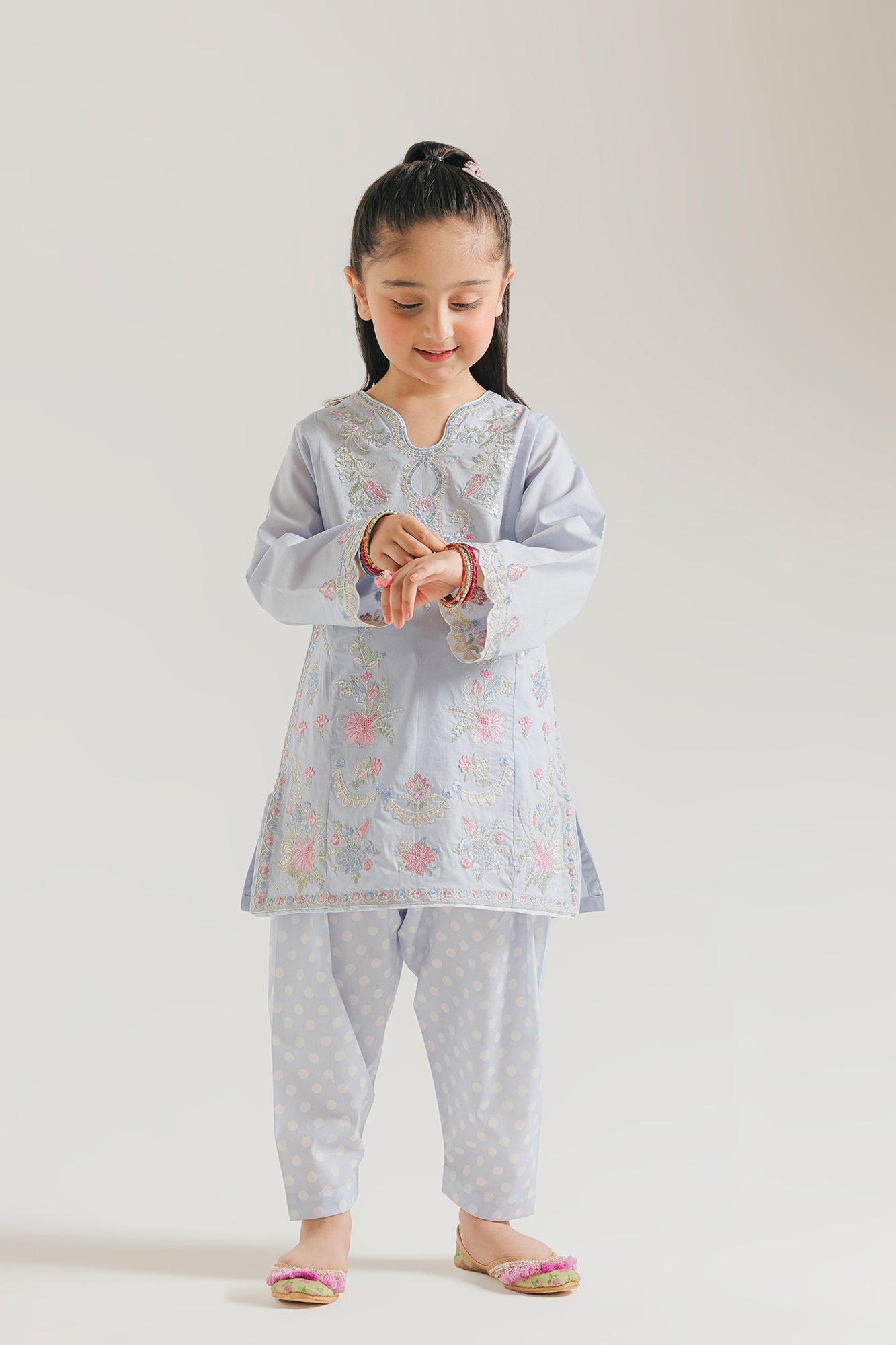 EMBROIDERED SUIT (E1002/404/632 E1002/304/632)