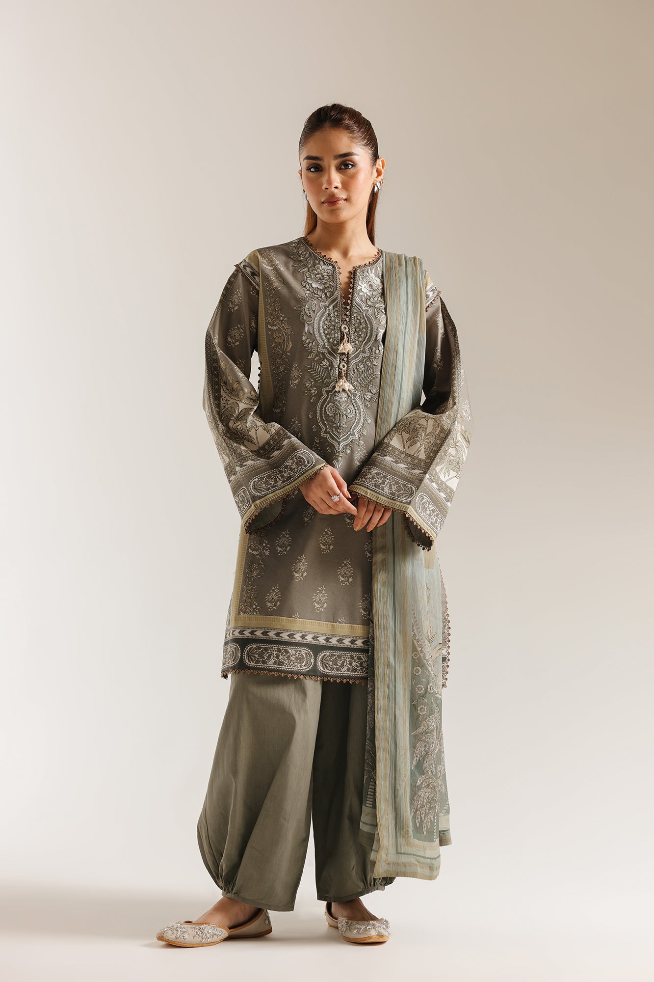 Ethnic