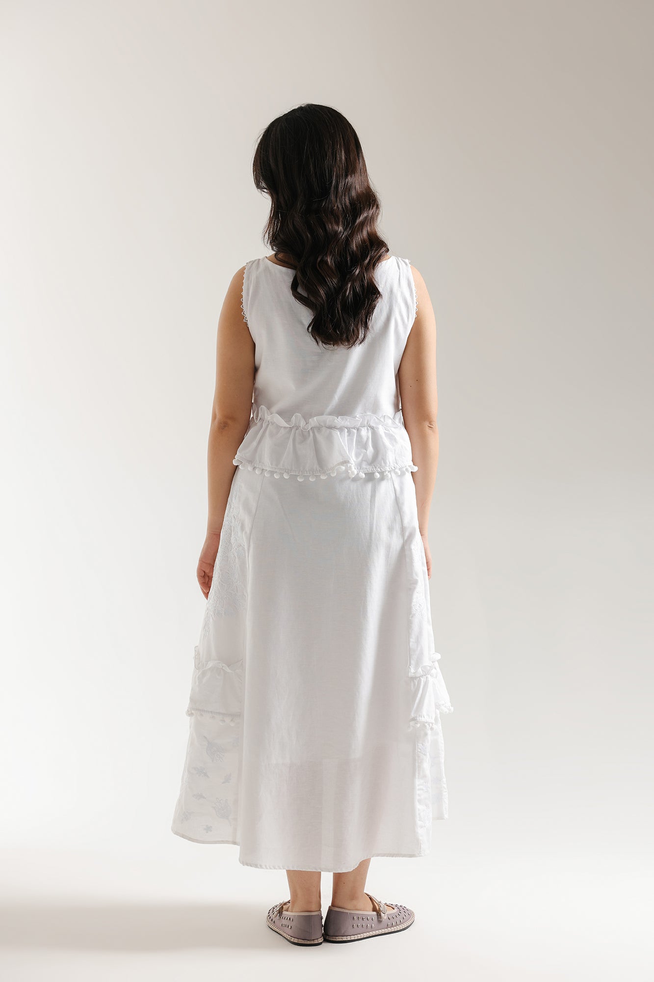 EMBROIDERED DRESS (E1012/101/001)