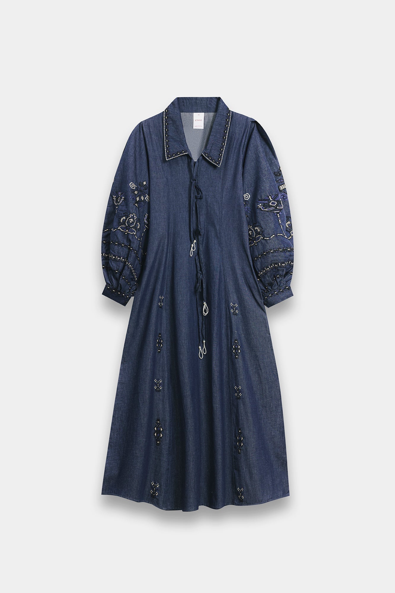 EMBROIDERED DRESS (E1019/101/625)