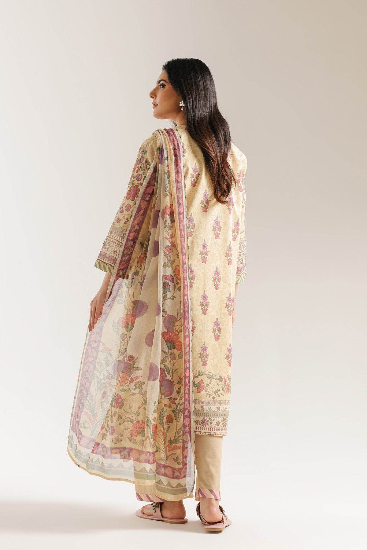 EMBROIDERED SUIT (E1020/203/110)