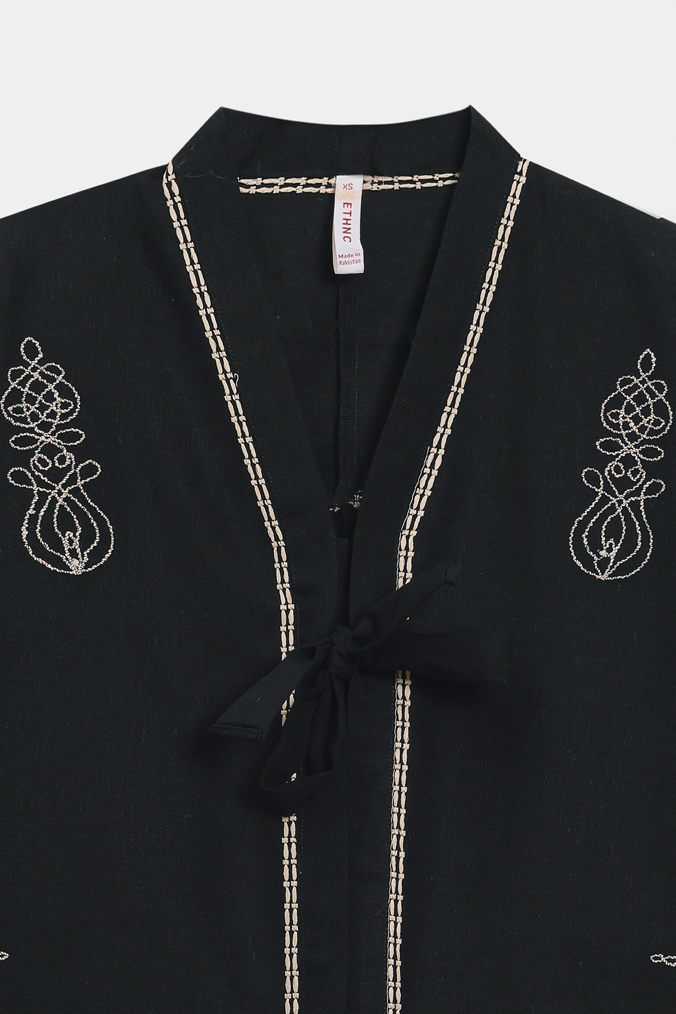 EMBROIDERED TOP (E1031/101/902)