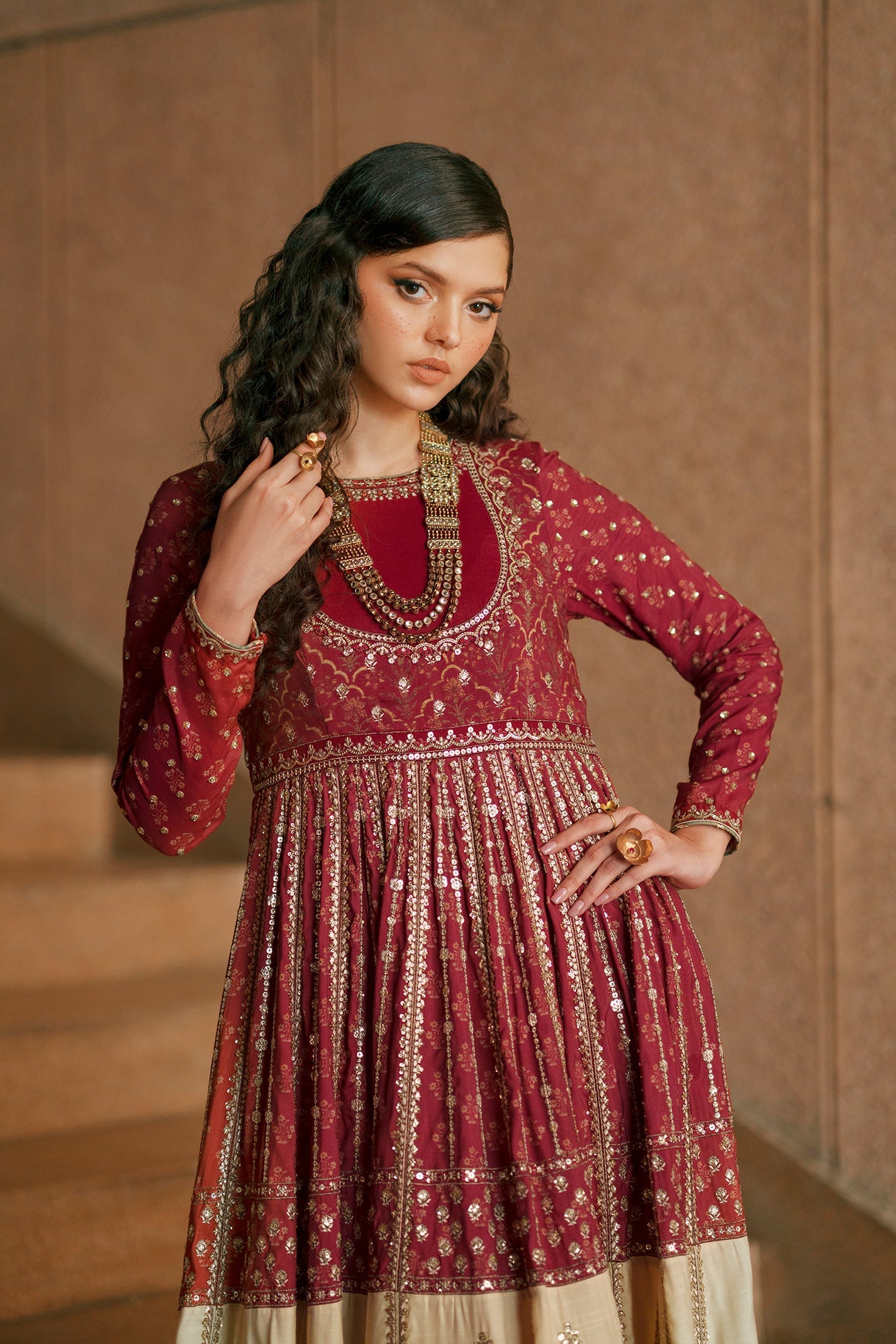 EMBROIDERED DRESS (E1044/104/306)