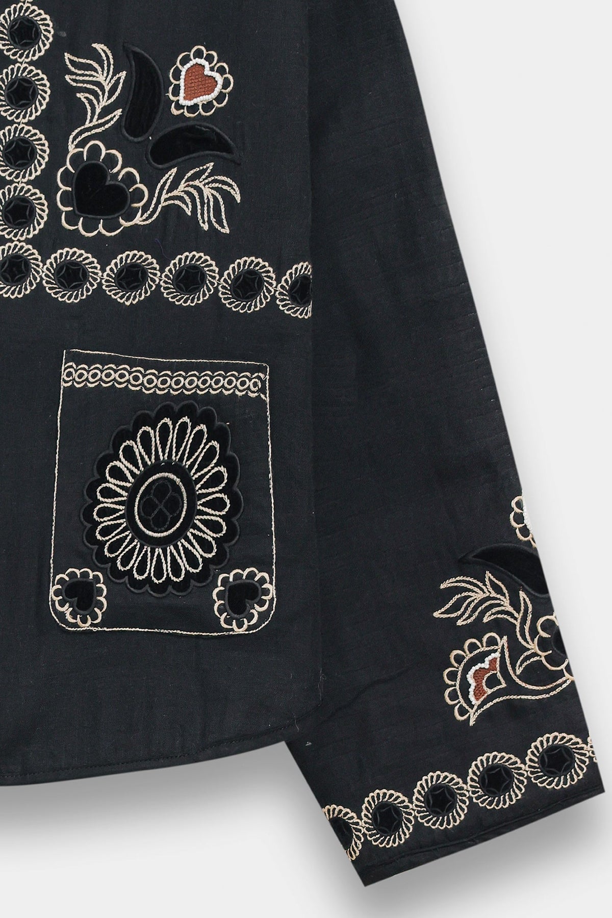 EMBROIDERED JACKET (E1053/101/902)