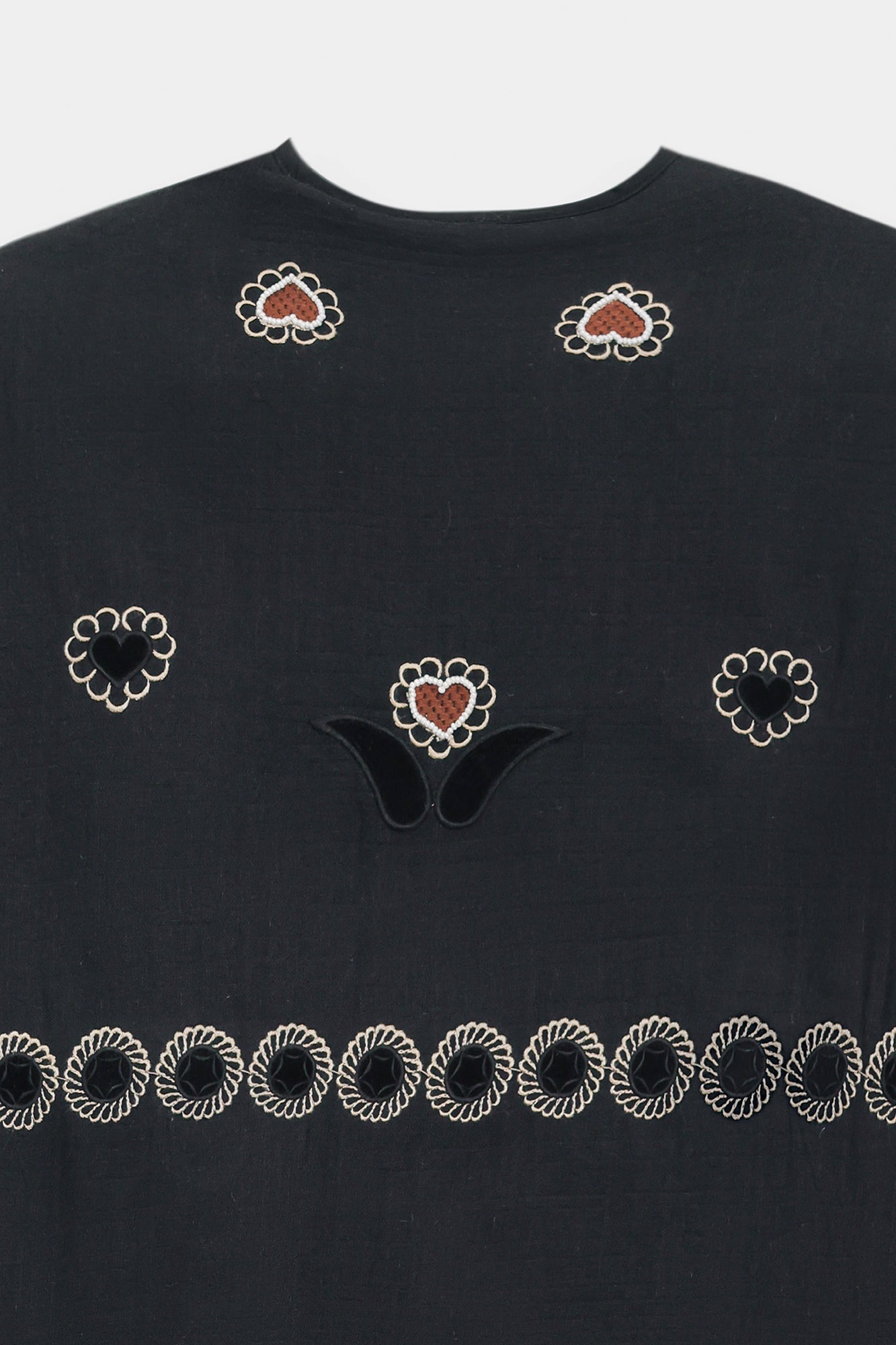 EMBROIDERED JACKET (E1053/101/902)