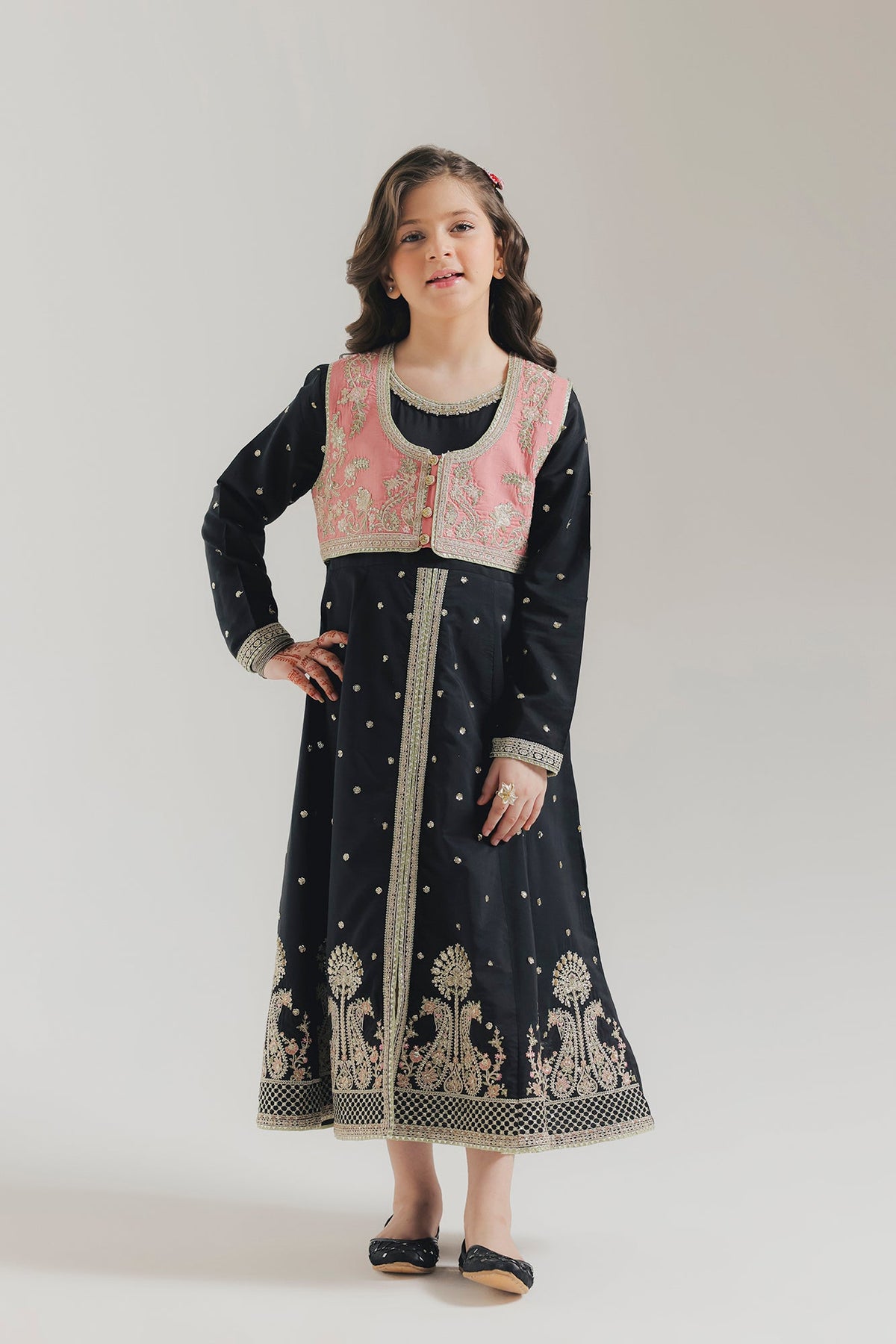 EMBROIDERED SUIT (E1065-404-901 E1065-304-901)