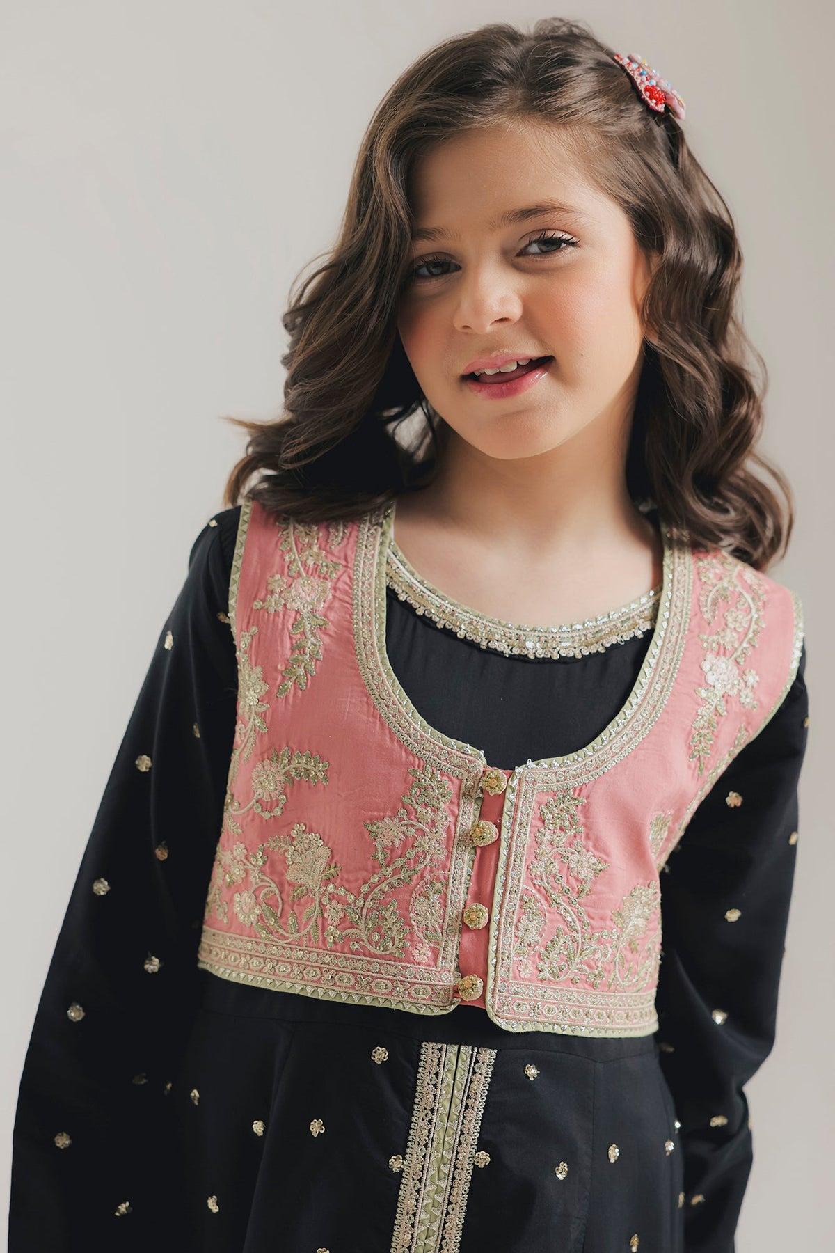 EMBROIDERED SUIT (E1065-404-901 E1065-304-901)
