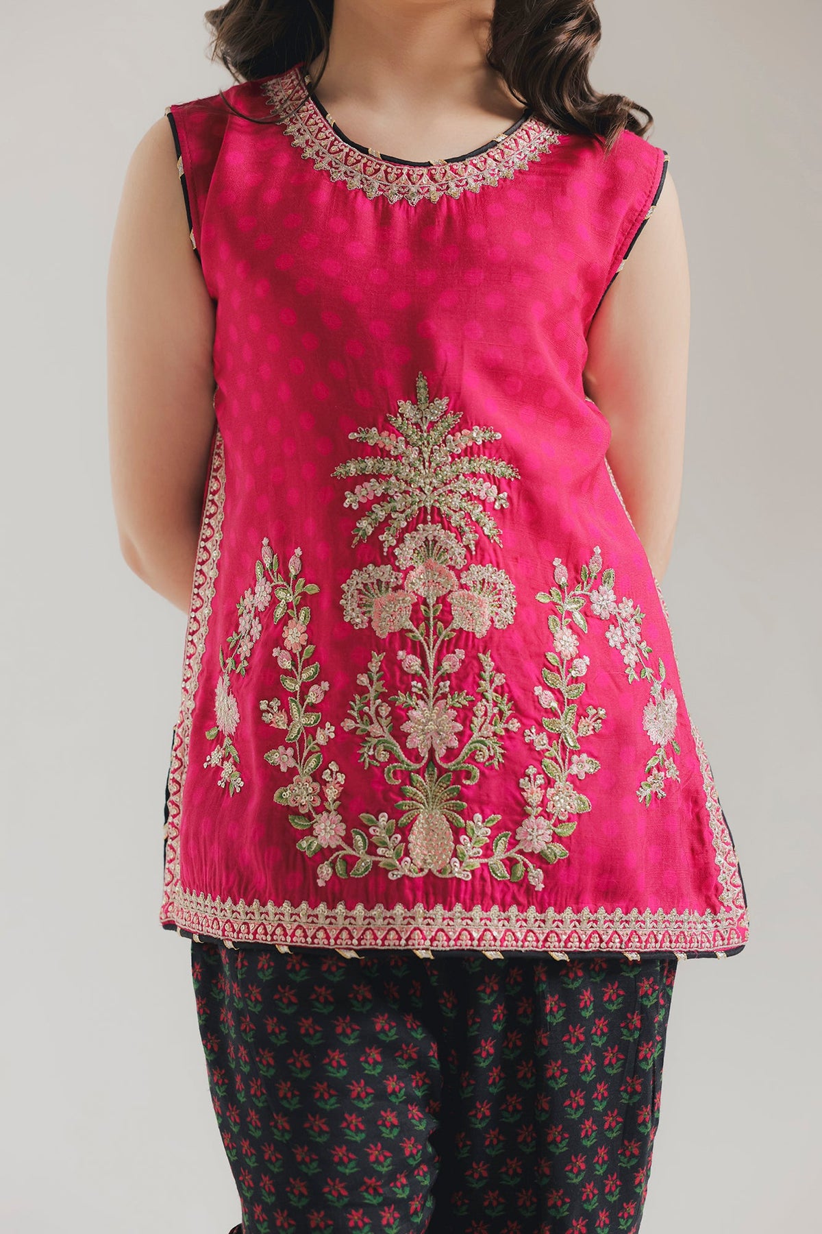 EMBROIDERED SUIT (E1070-404-406 E1070-304-406)