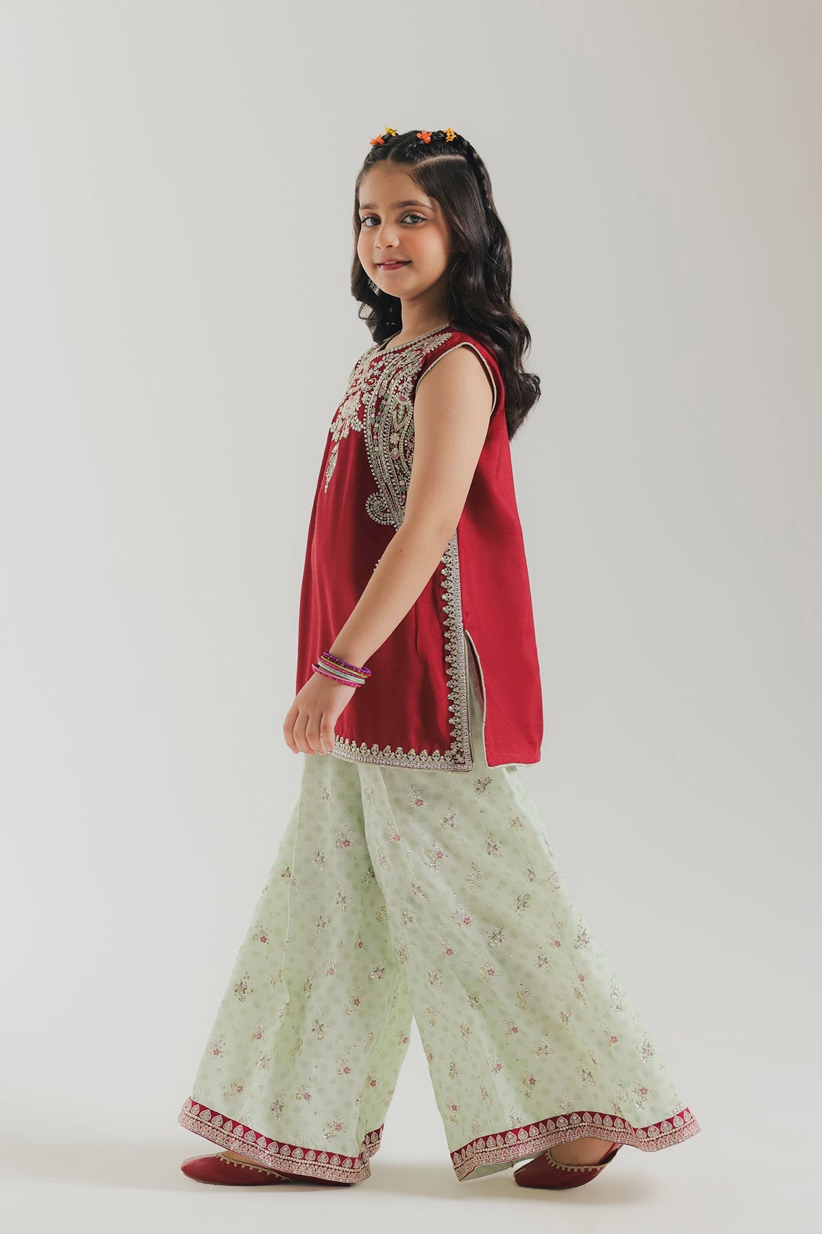 EMBROIDERED SUIT (E1073-404-310 E1073-304-310)