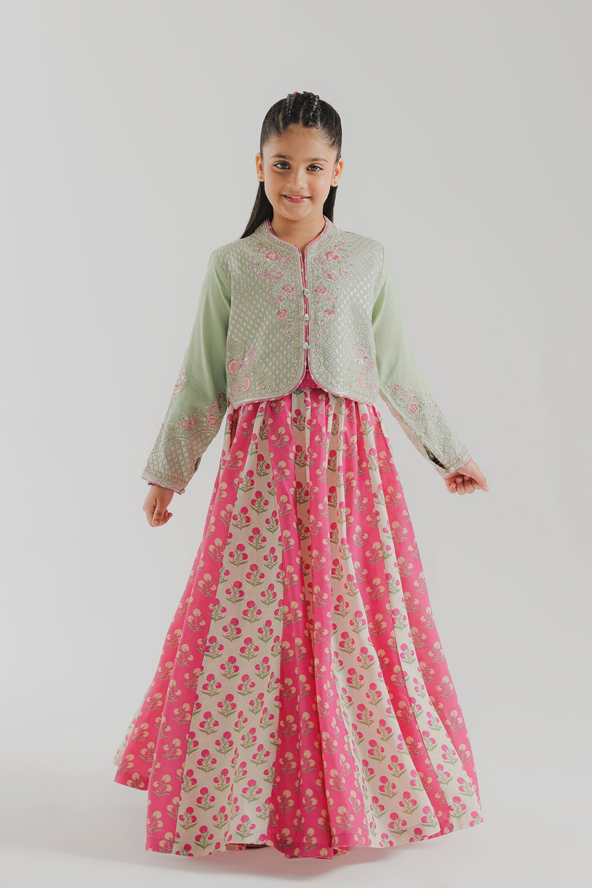EMBROIDERED SUIT (E1074-404-130 E1074-304-130)
