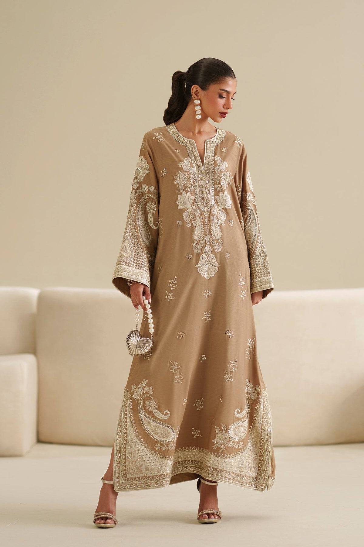 EMBROIDERED KAFTAN (E1075/104/007)