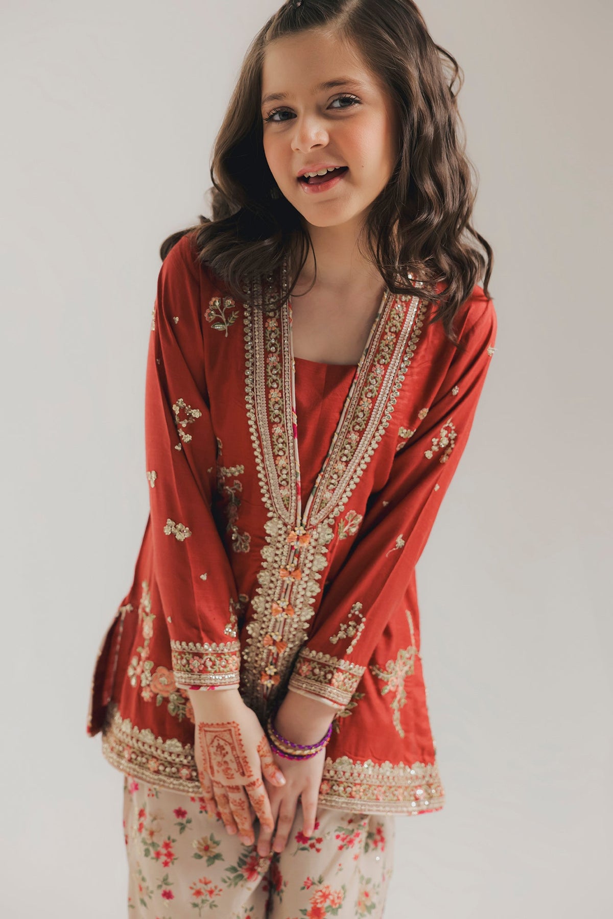 EMBROIDERED SUIT (E1076-404-321 E1076-304-321)