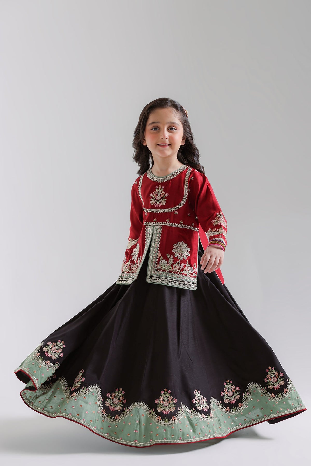 EMBROIDERED SUIT (E1078-404-415 E1078-304-415)