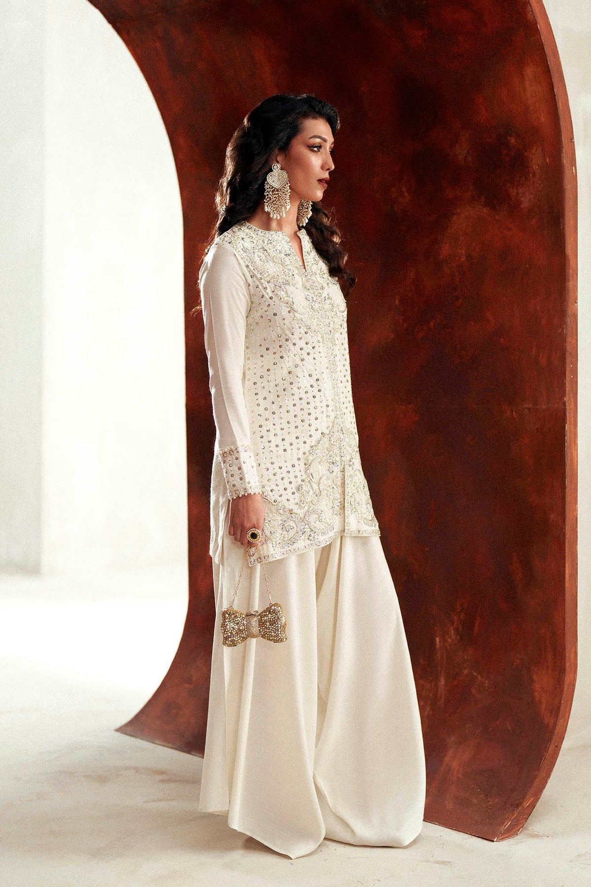 EMBROIDERED SUIT (E1102/104/002)