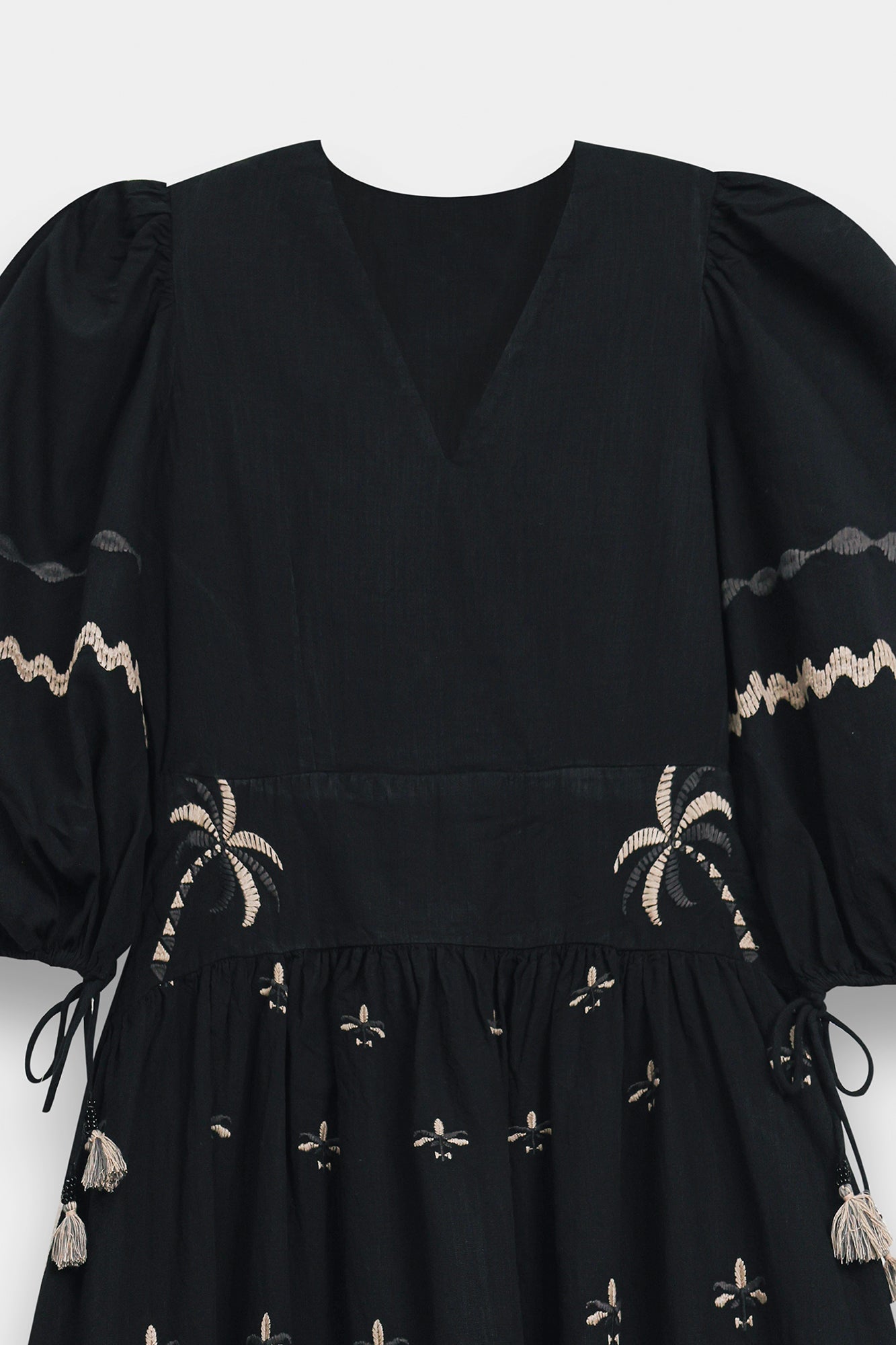 EMBROIDERED DRESS (E1104/101/902)