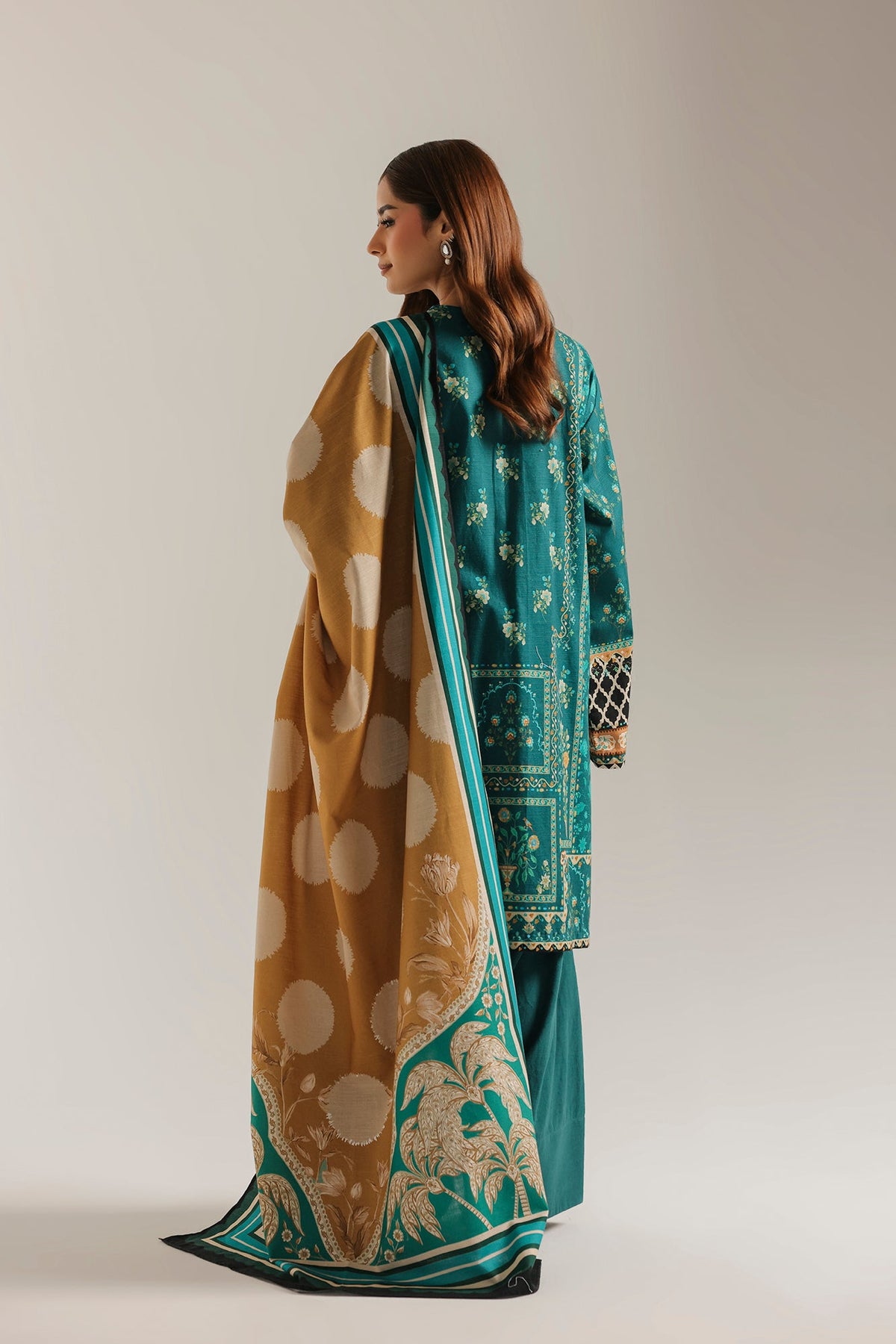 EMBROIDERED SUIT (E1106-203-711)