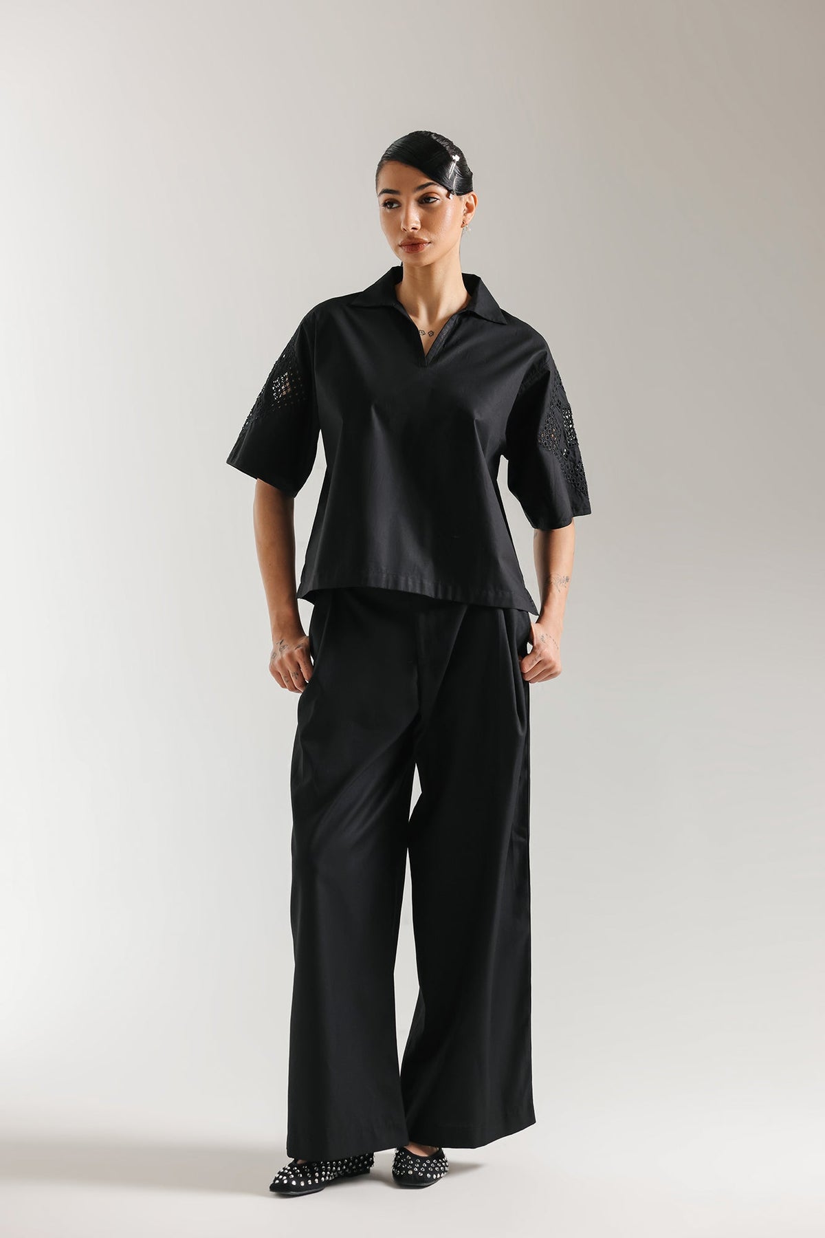 EMBROIDERED TOP (E1117/101/902)