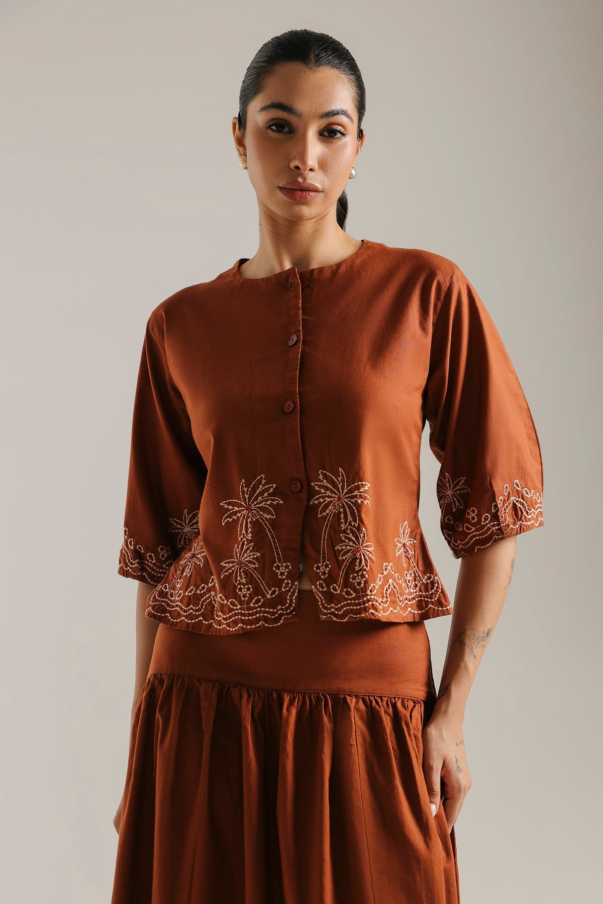 EMBROIDERED SUIT (E1127/101/209)