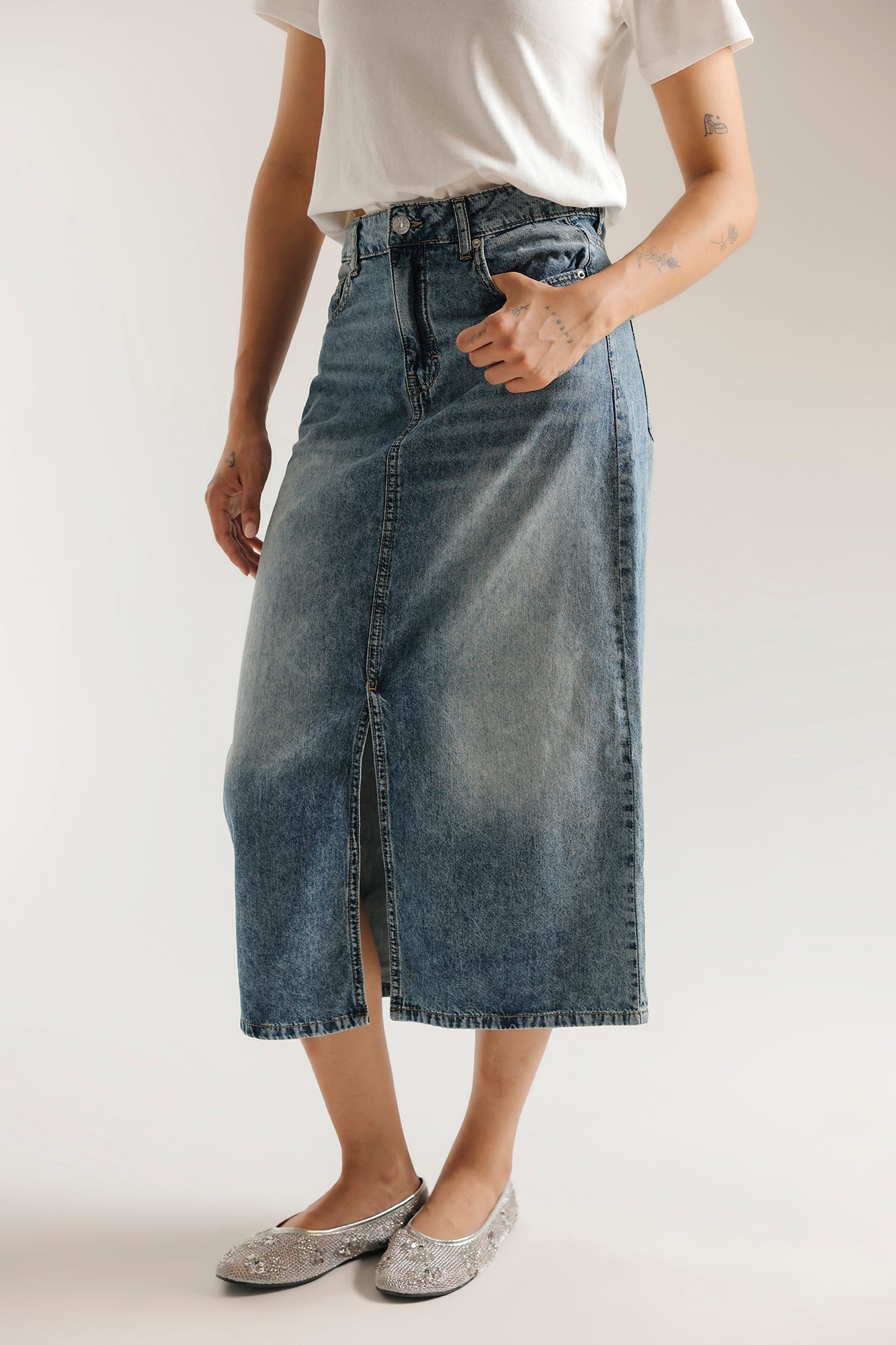 https://cdn.shopify.com/s/files/1/2290/7917/files/E1143-101-622_4.jpg?v=1780307607