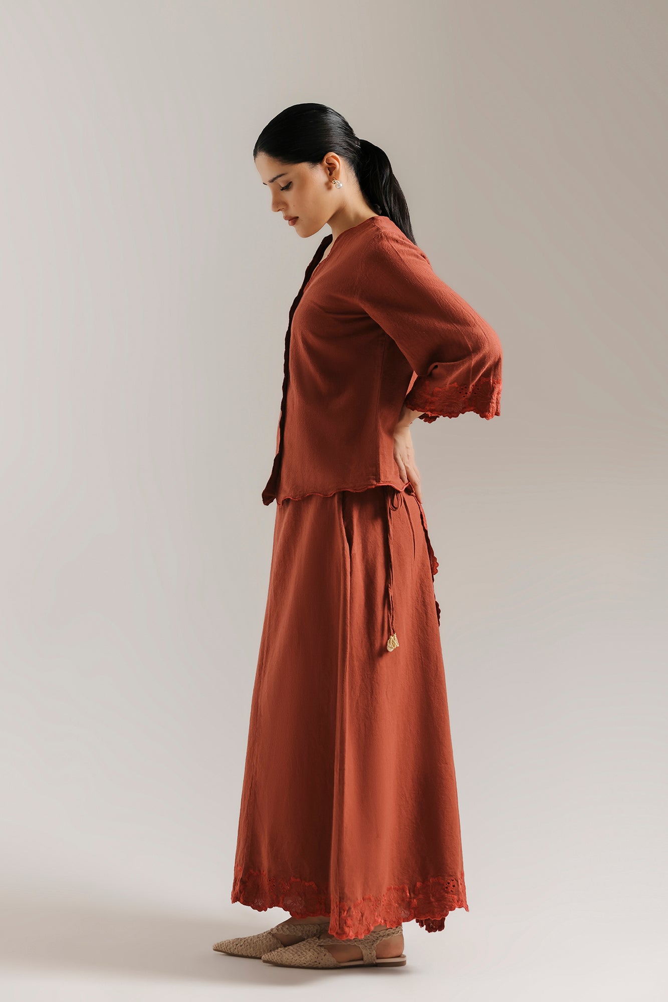 EMBROIDERED SUIT (E1149/101/204)