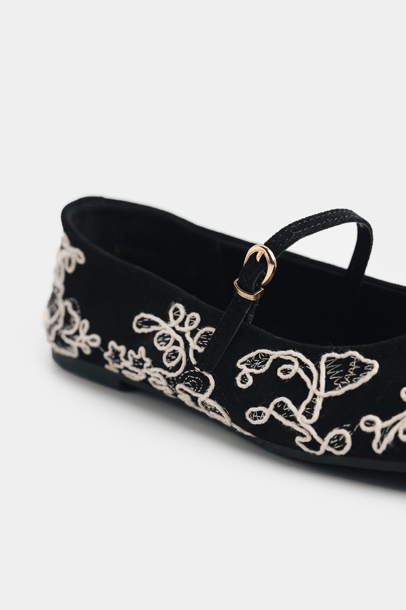 https://cdn.shopify.com/s/files/1/2290/7917/files/E1185-109-901_7.jpg?v=1770721471