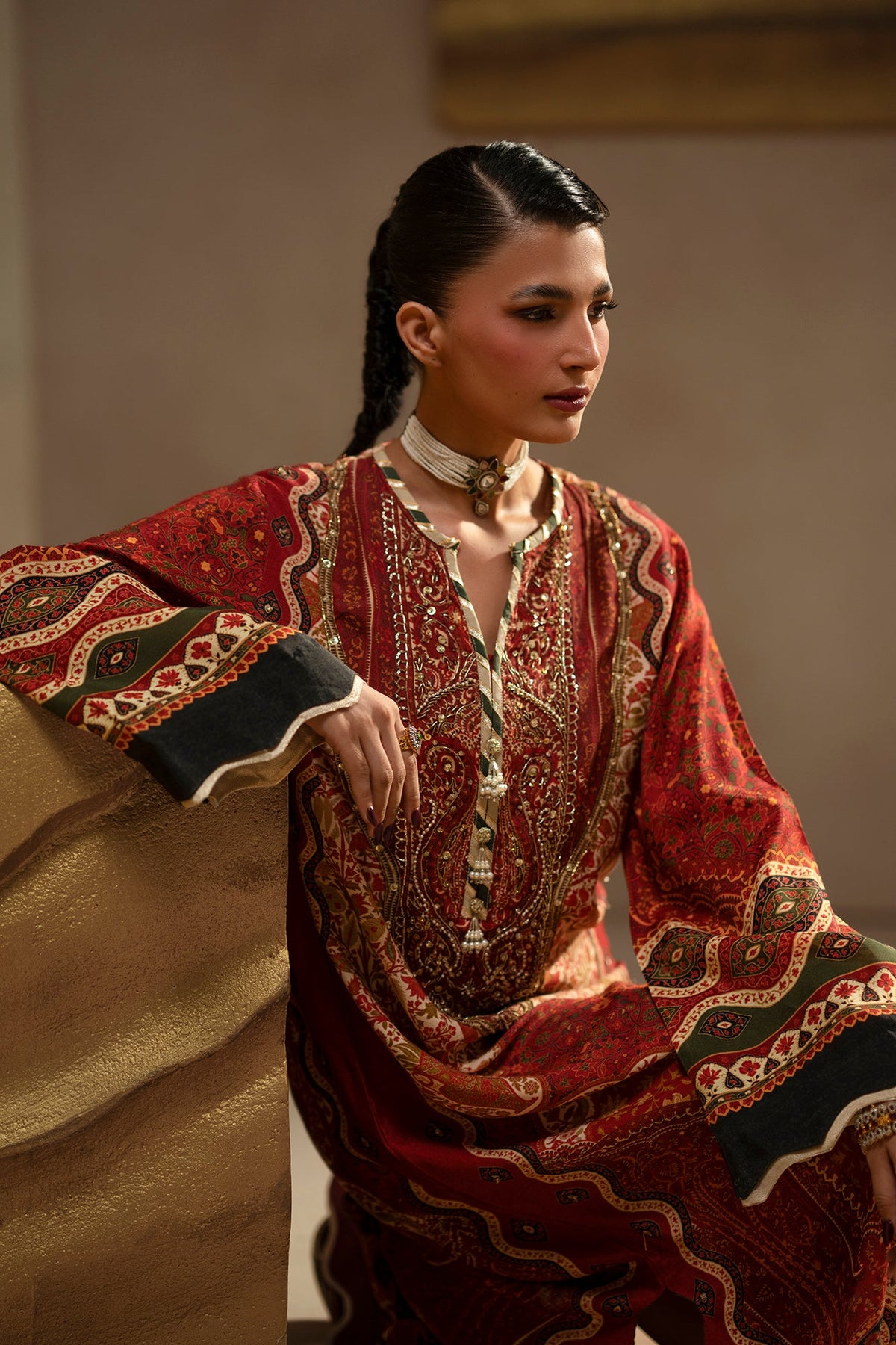 EMBROIDERED DRESS (E1201/104/307)