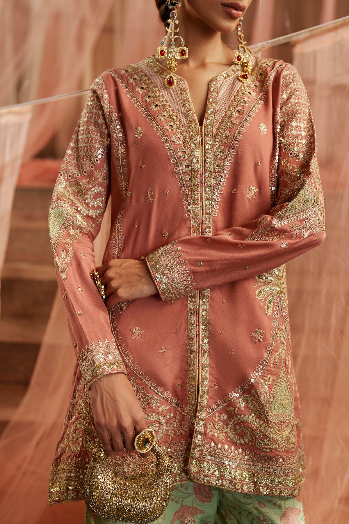 EMBROIDERED SUIT (E1242/104/423)