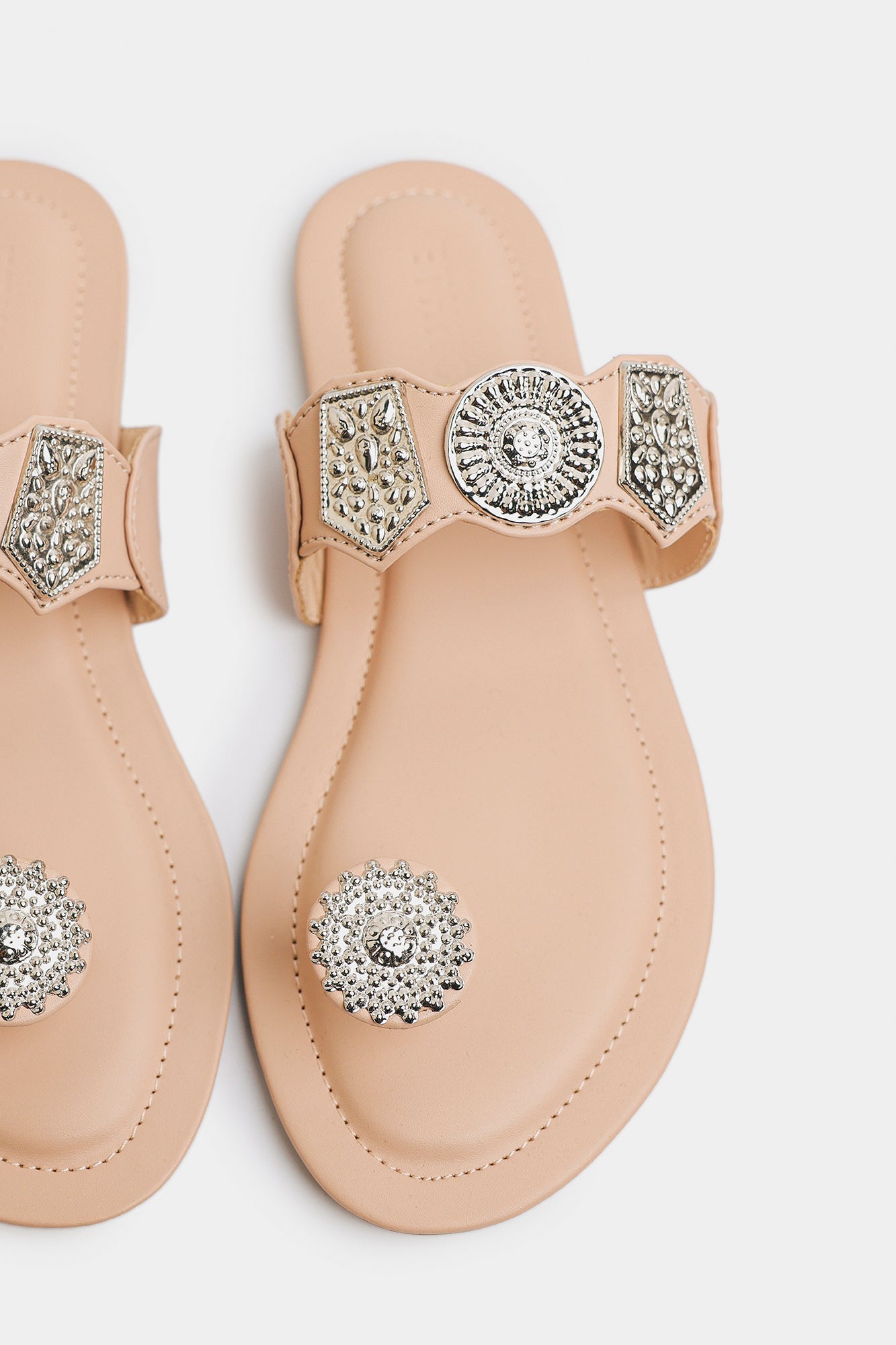 https://cdn.shopify.com/s/files/1/2290/7917/files/E1265-109-007_5.jpg?v=1780551880