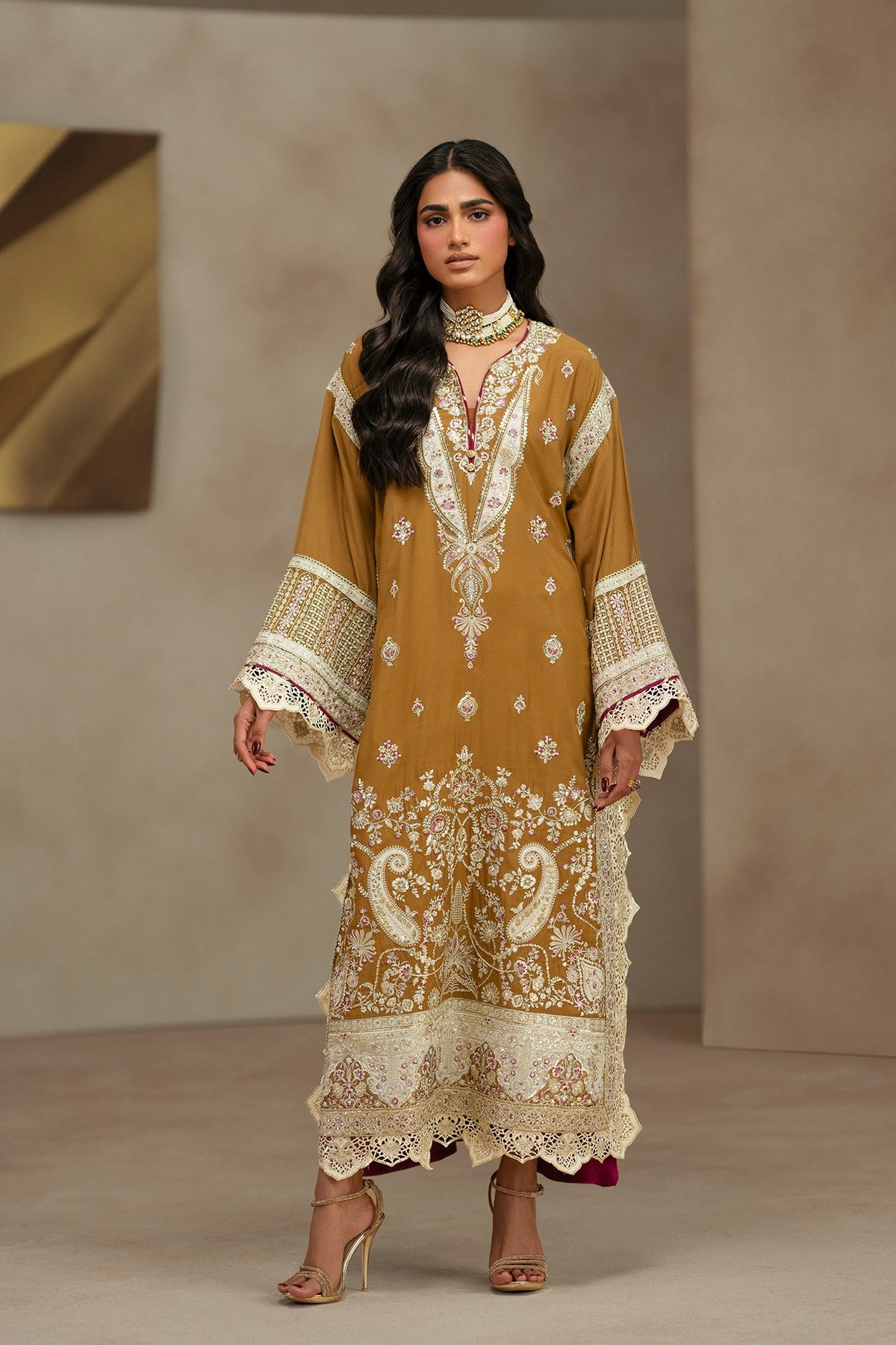 EMBROIDERED KAFTAN (E1275-104-114)