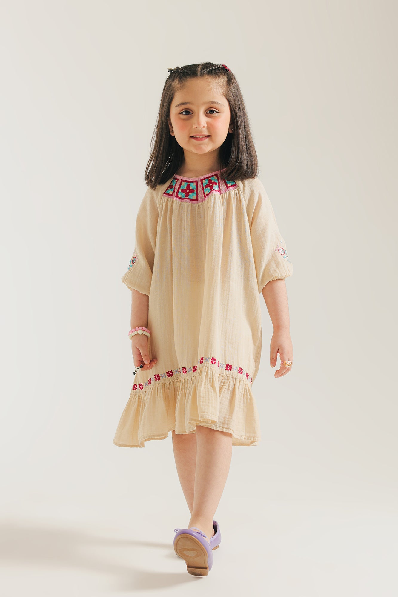 DRESS (E1422/301/003)