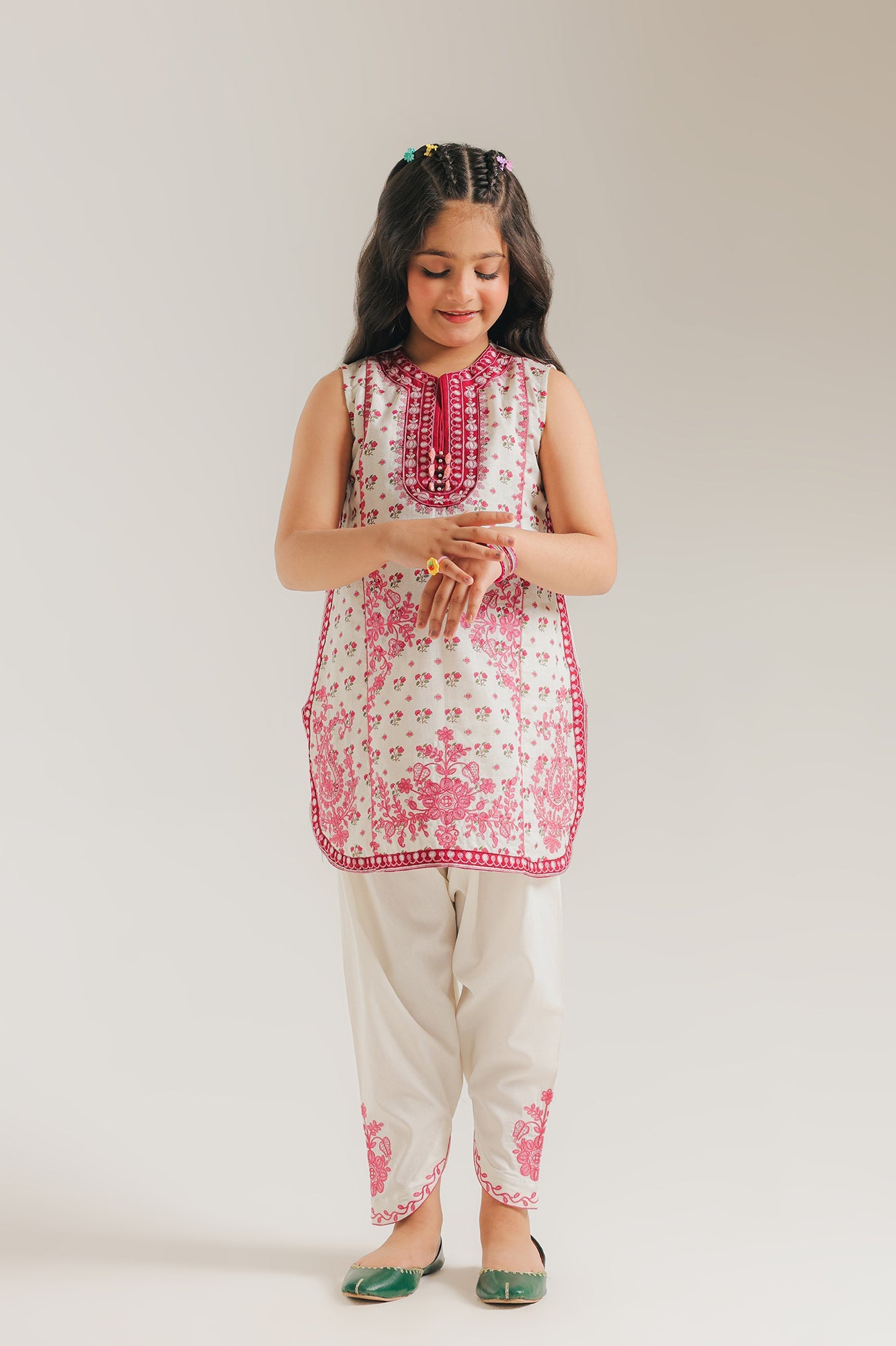 EMBROIDERED SUIT (E1517/402/005 E1517/302/005)