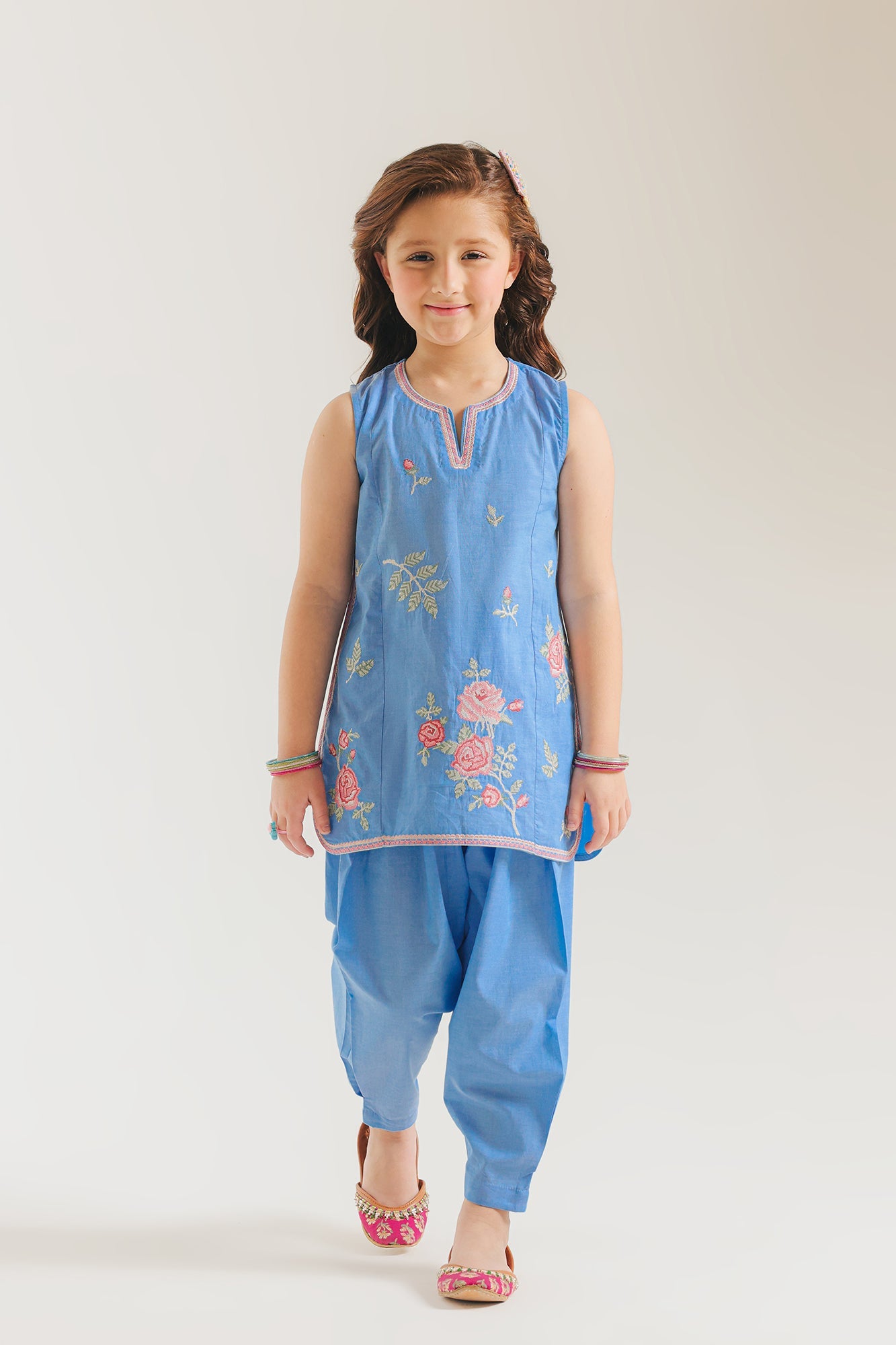 EMBROIDERED SUIT (E1547/402/634 E1547/302/634)