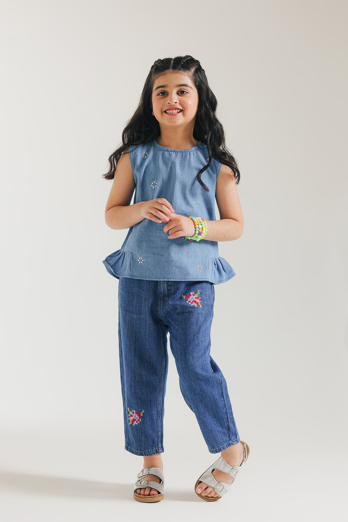 EMBROIDERED TOP (E1553/301/630)