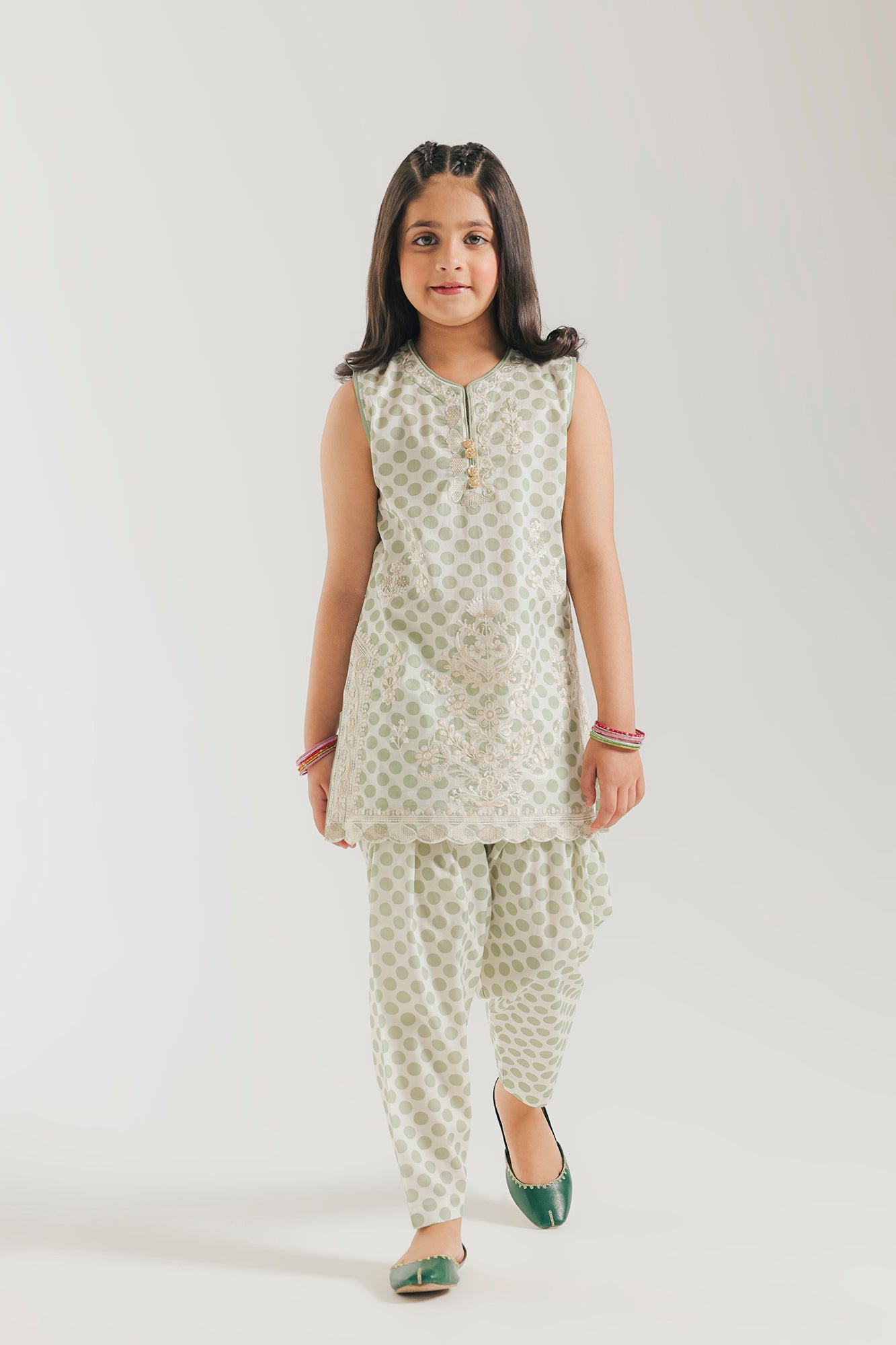 EMBROIDERED SUIT (E1572/402/003 E1572/302/003)