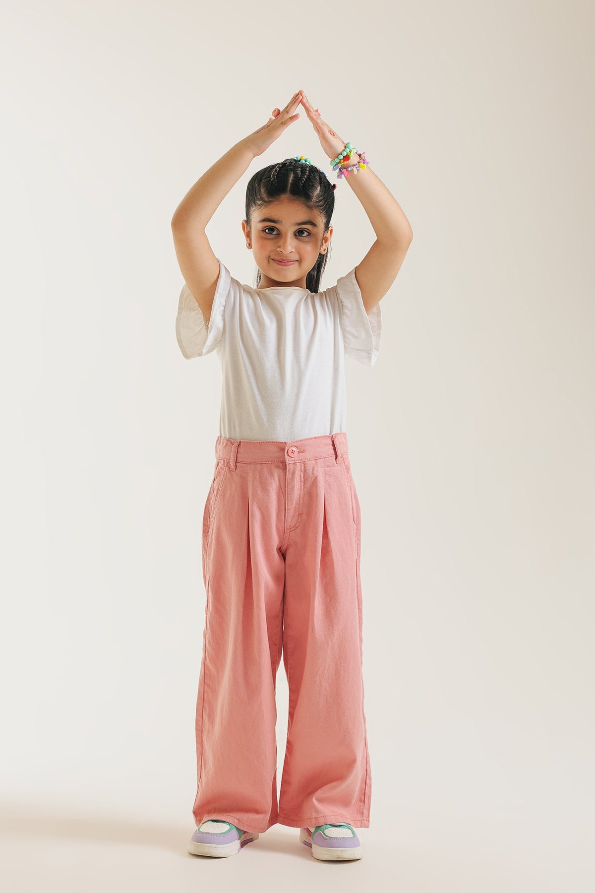RELAXED FIT JEANS (E1608/401/424)