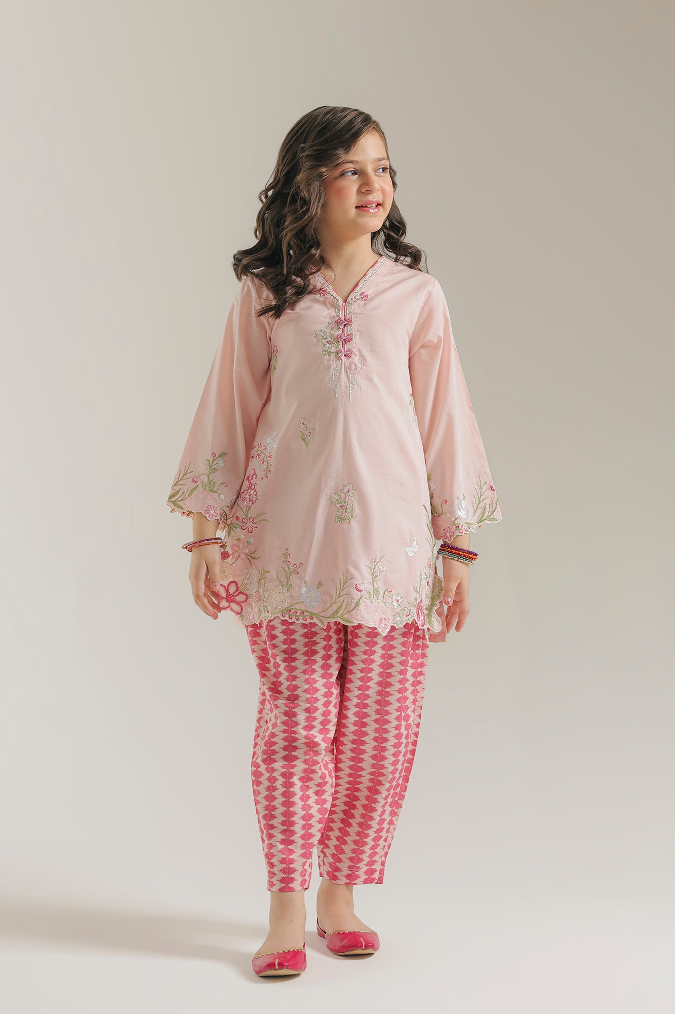 EMBROIDERED SUIT (E1621/402/426 E1621/302/426)