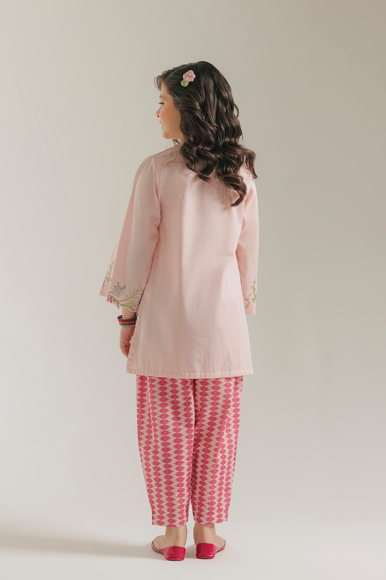 EMBROIDERED SUIT (E1621/402/426 E1621/302/426)