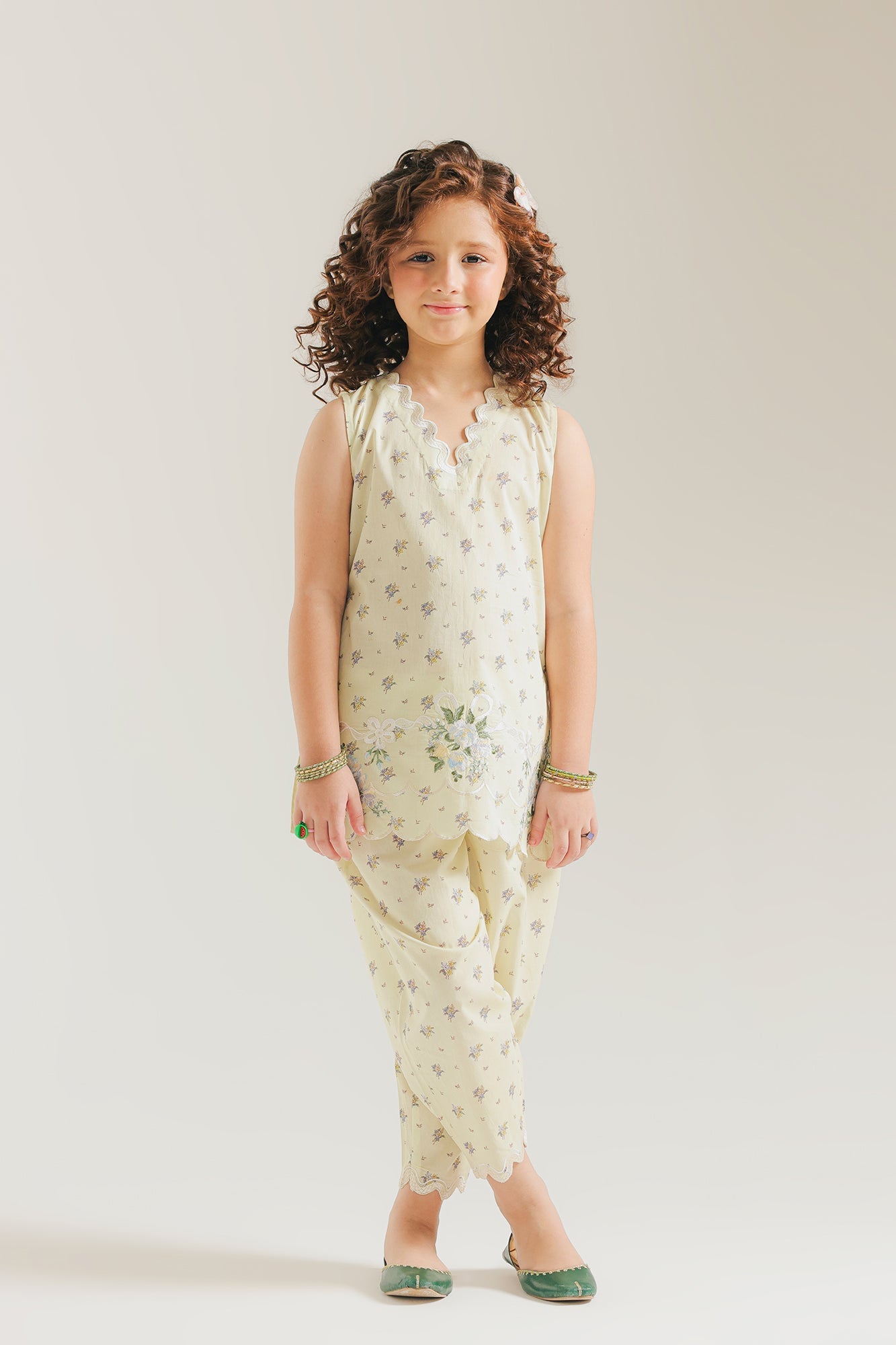 EMBROIDERED SUIT (E1631/402/112 E1631/302/112)