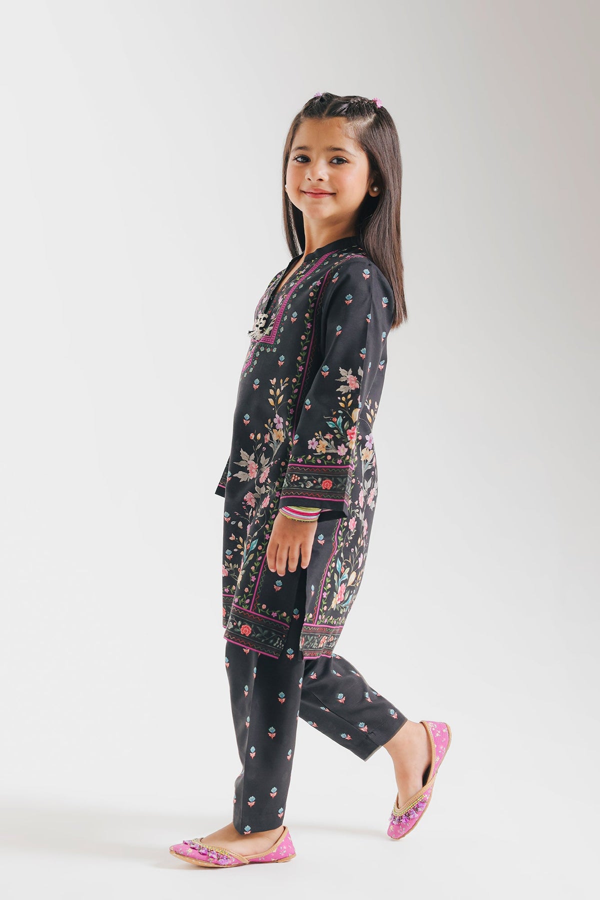 Ethnic