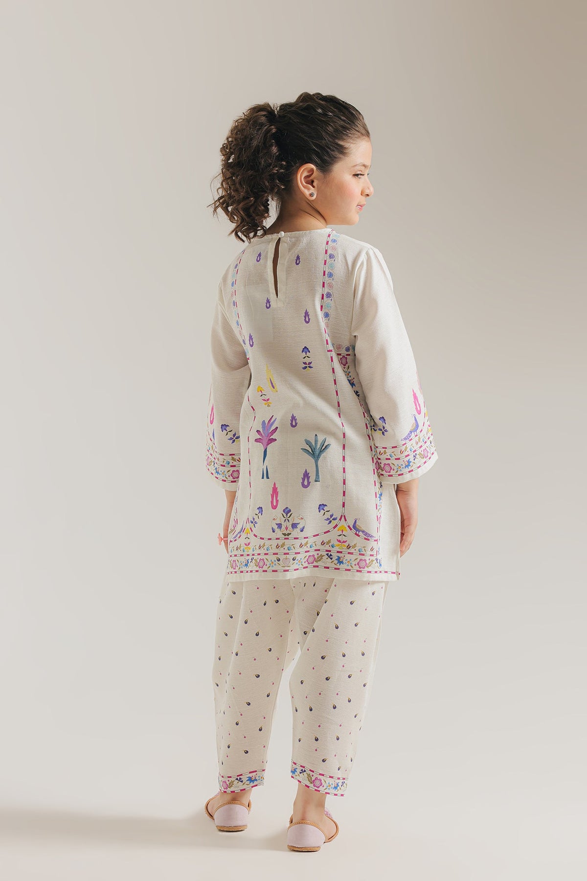 Ethnic