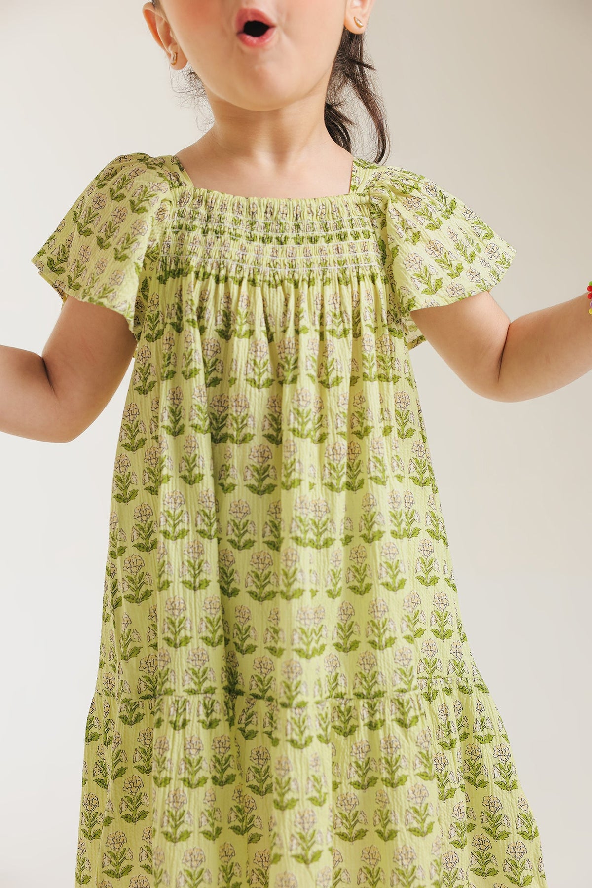 DRESS (E1683/301/129)