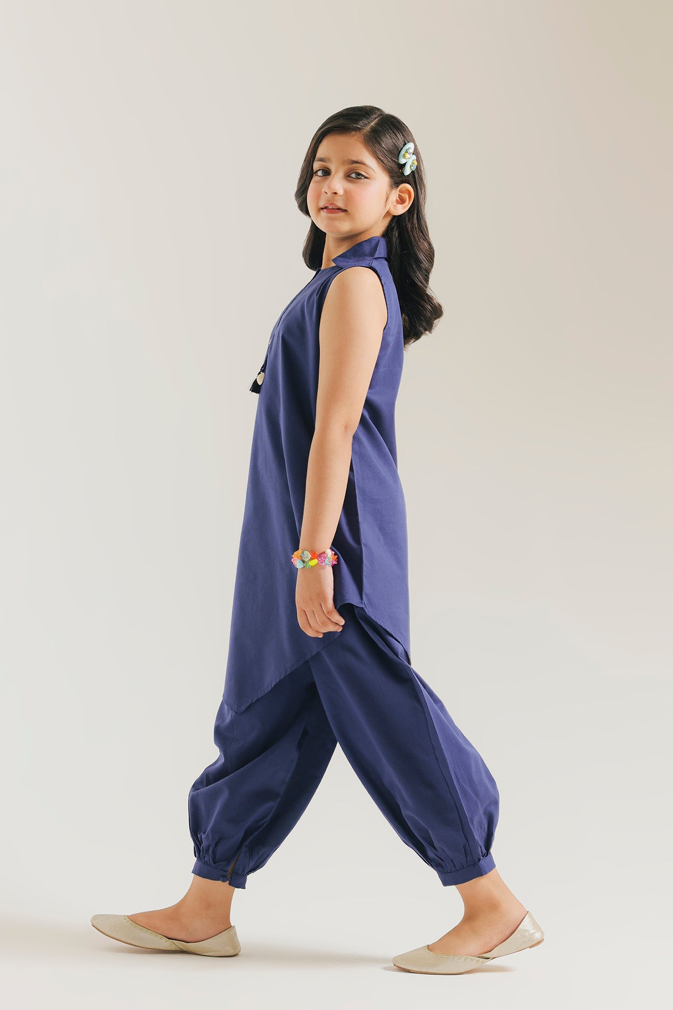 SOLID SUIT (E1685/402/623 E1685/302/623)