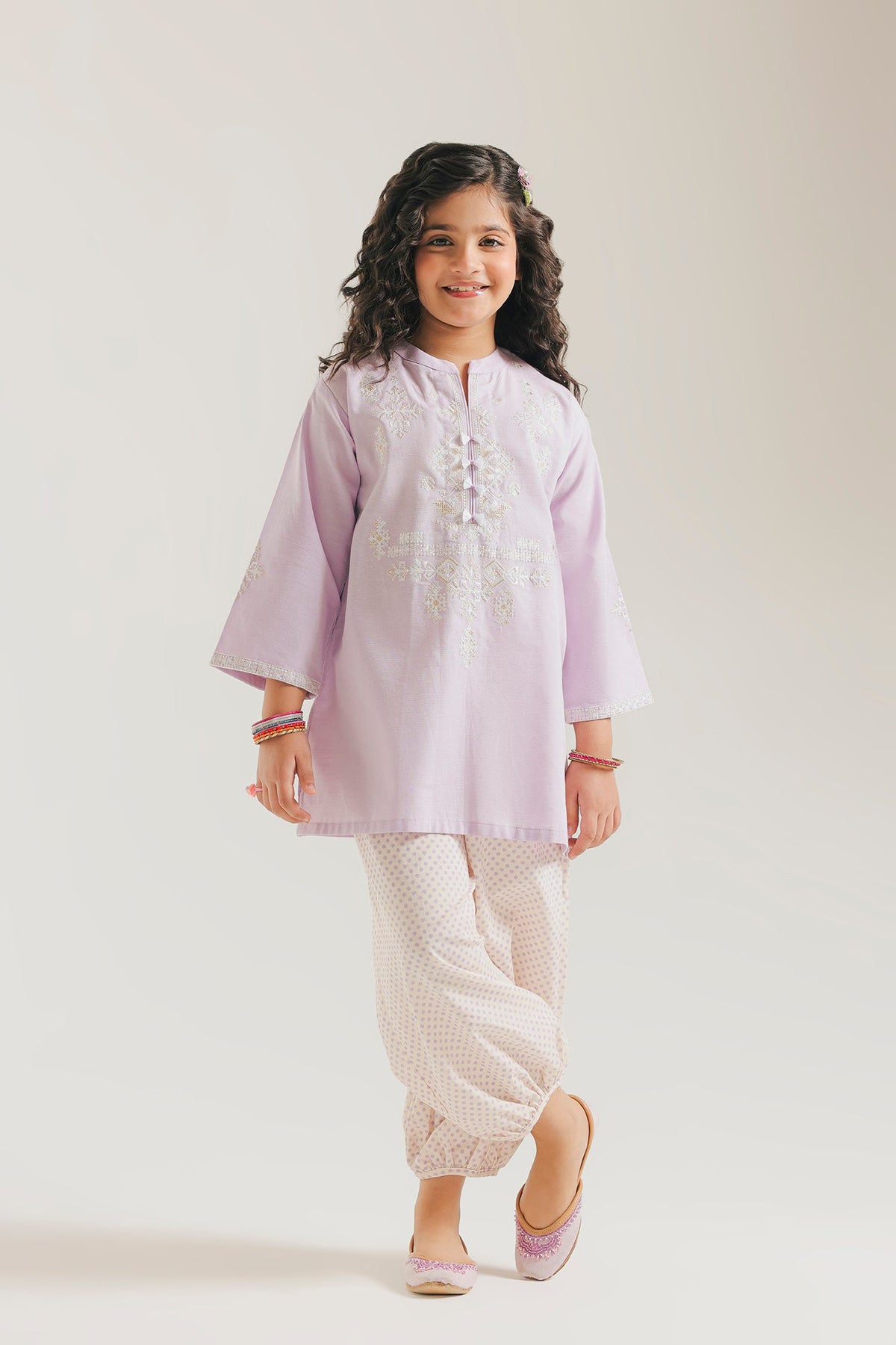 EMBROIDERED SUIT (E1813-402-514 E1813-302-514)