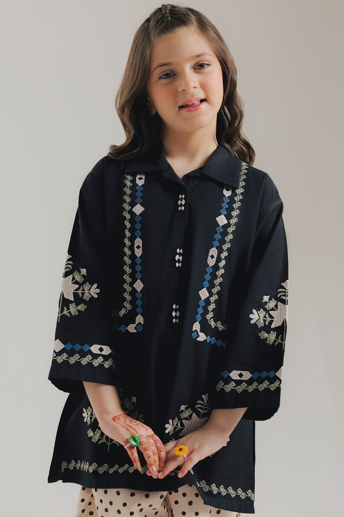 EMBROIDERED SUIT (E1818-402-902 E1818-302-902)