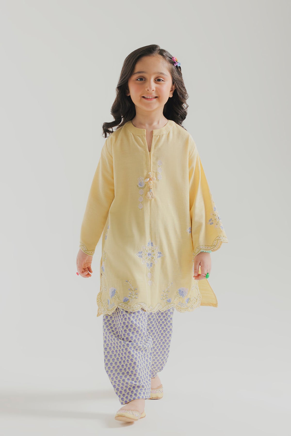 EMBROIDERED SUIT (E1824-402-115 E1824-302-115)