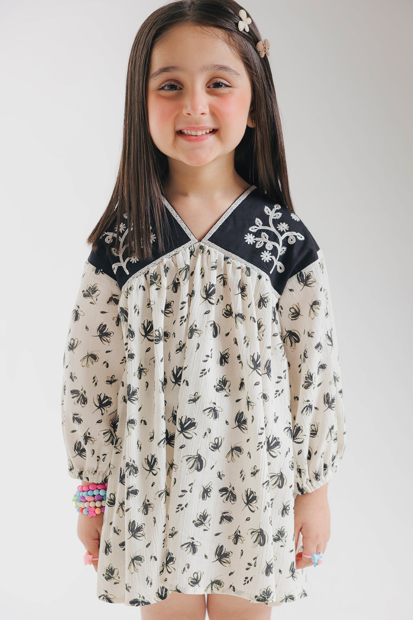 DRESS (E1843/301/002)
