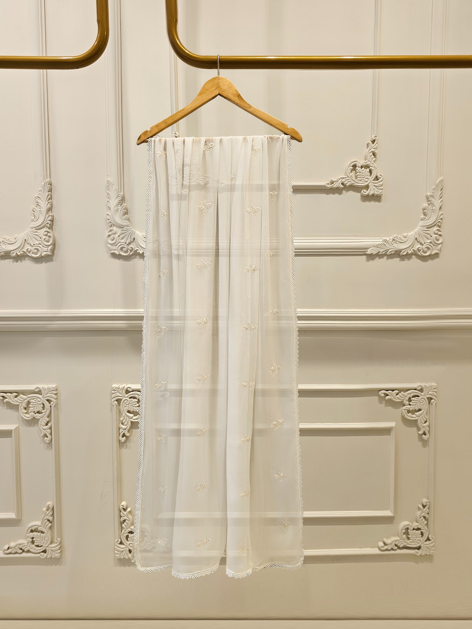 Pure Embroidered Lawn Suit S111632