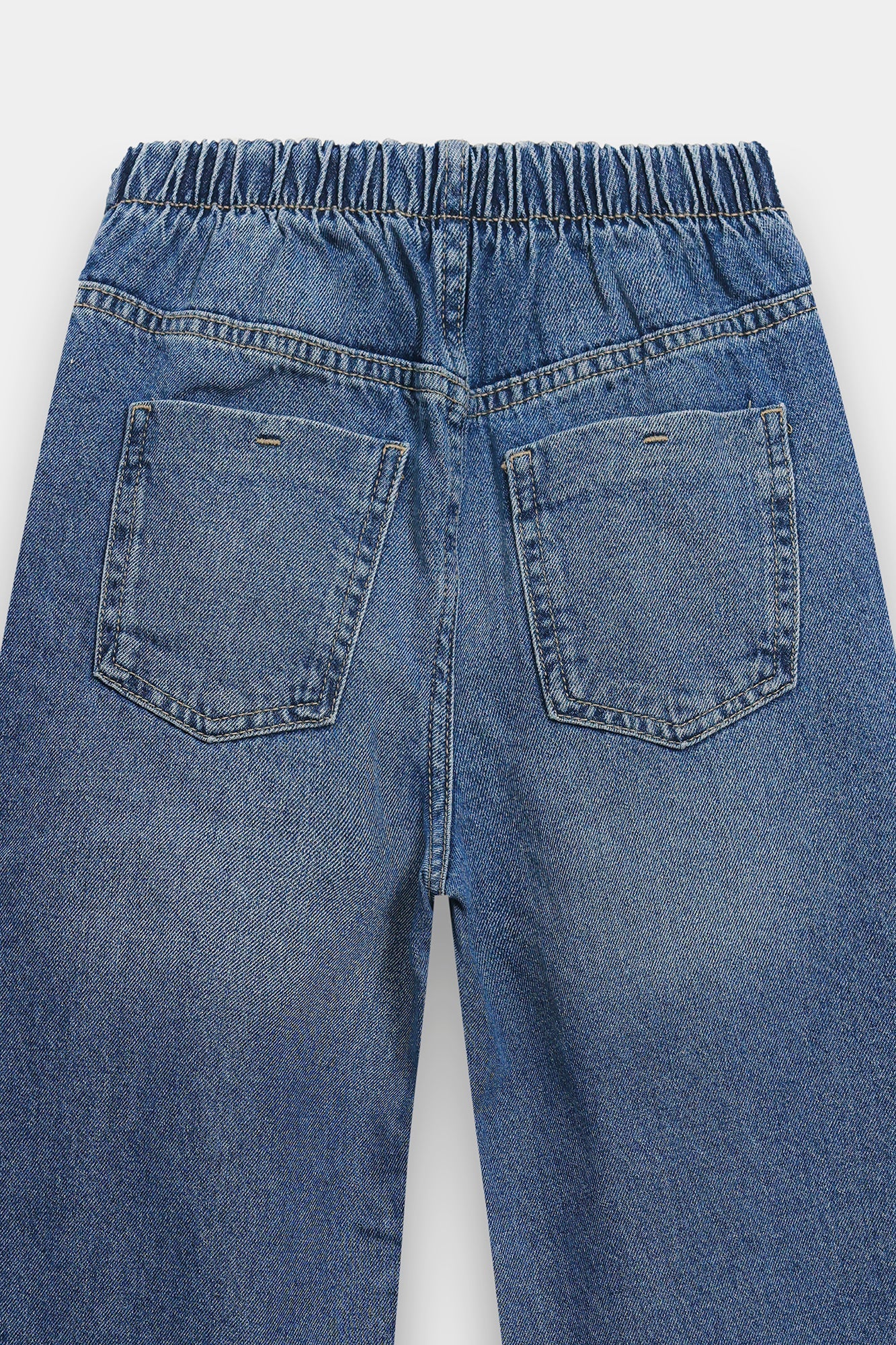 JEANS (E2169/401/622)