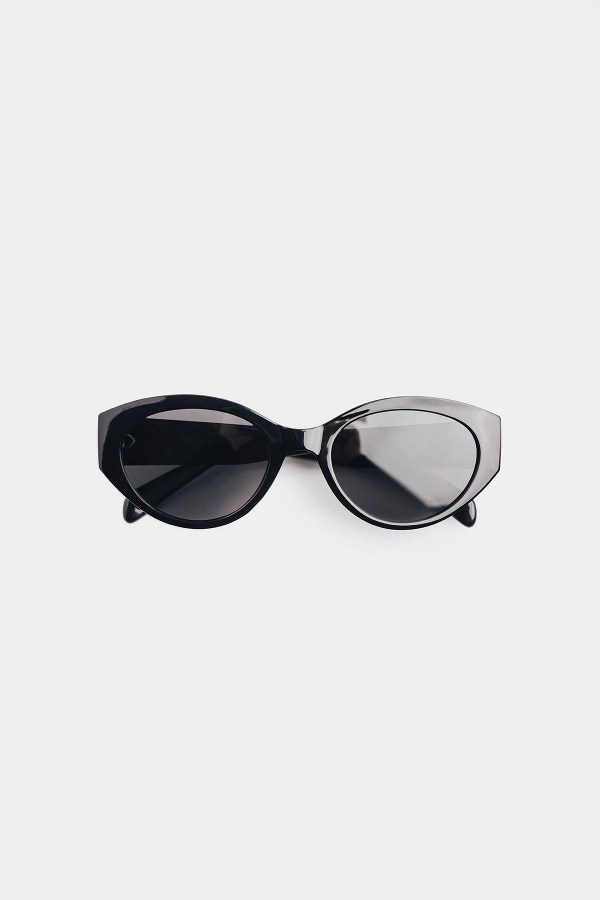 SUNGLASSES (E2894/111/901)