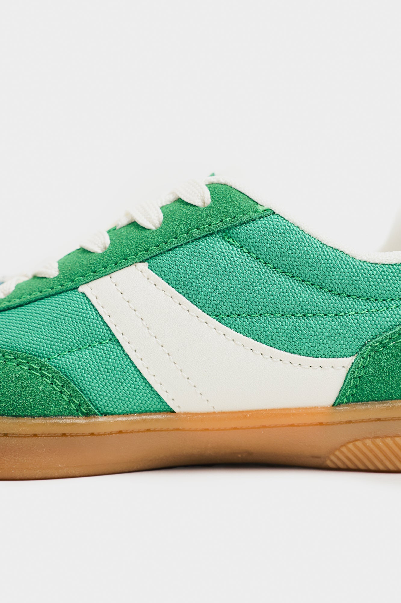 SNEAKERS (E2932/409/724)